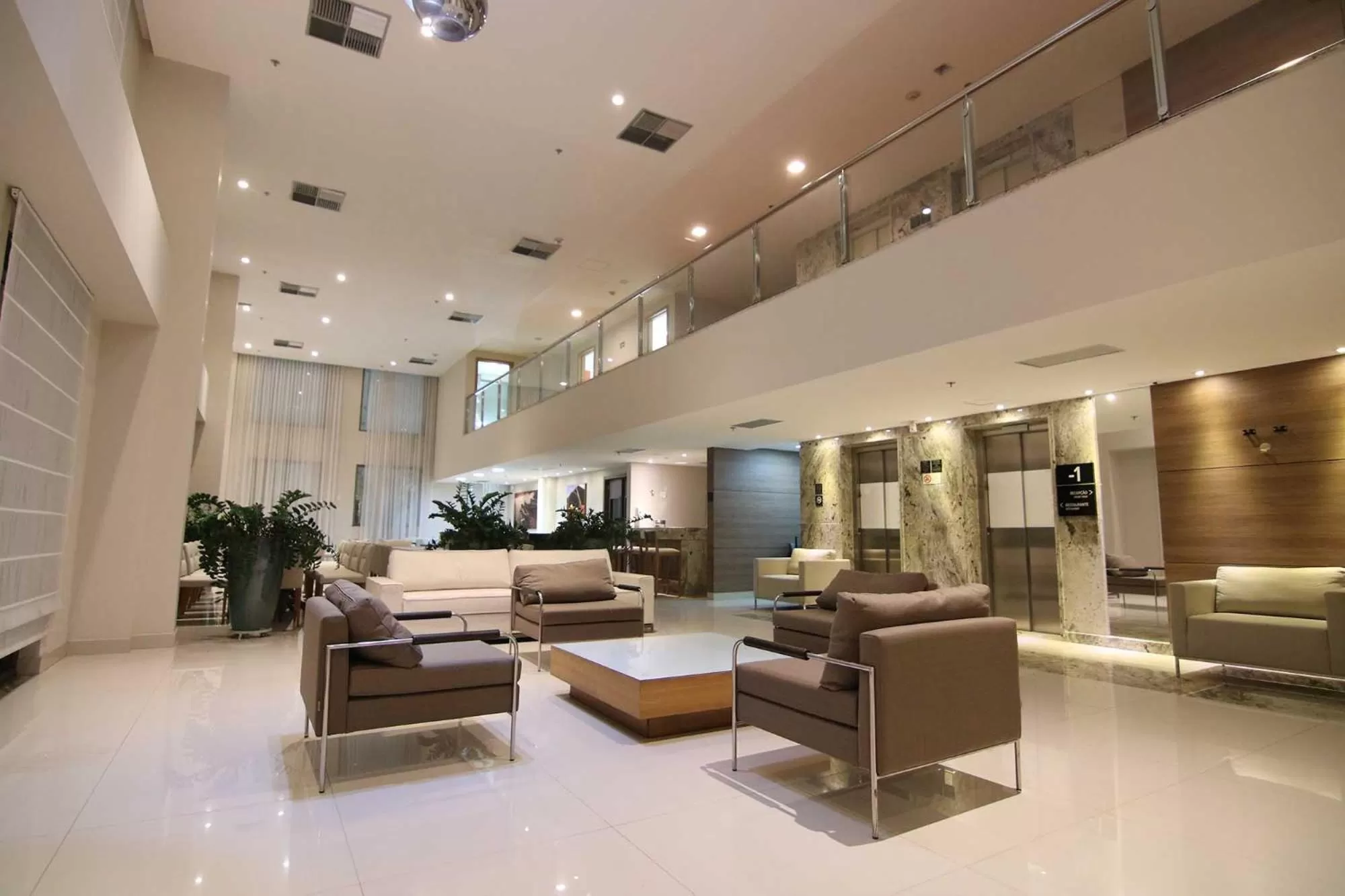 Seating area in Samba Linhares