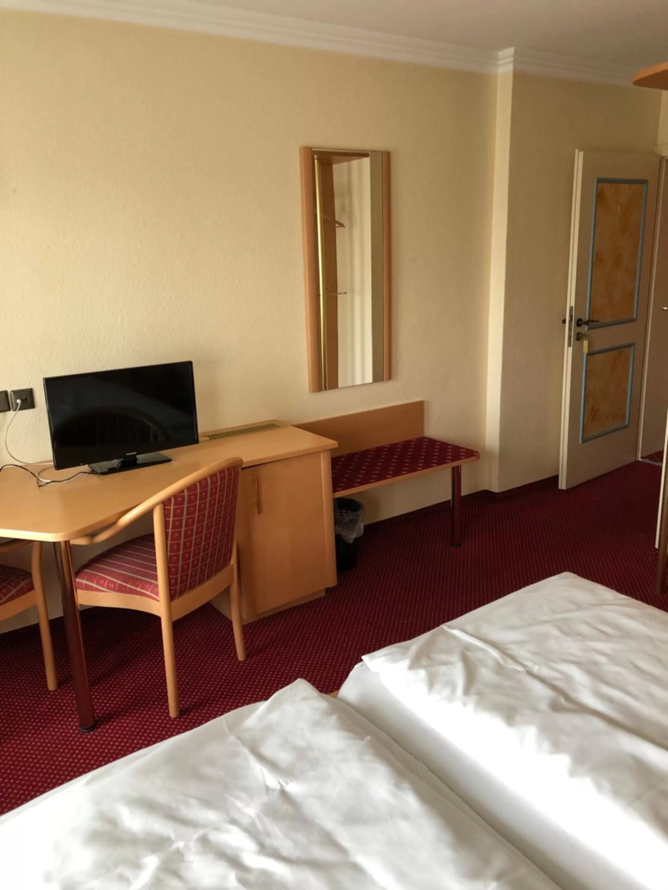 Bed in Hotel Pflieger