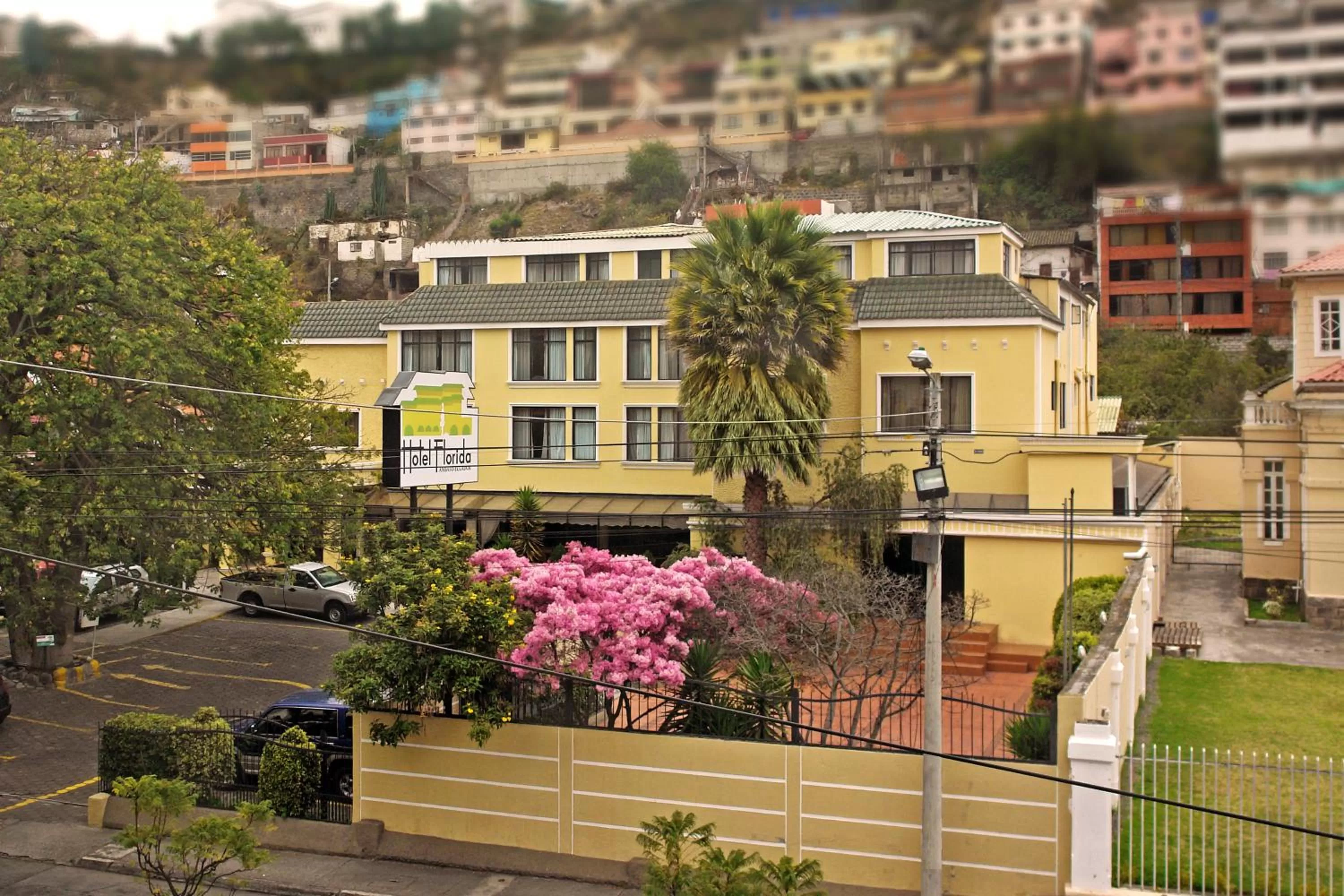 Property building in Hotel Florida