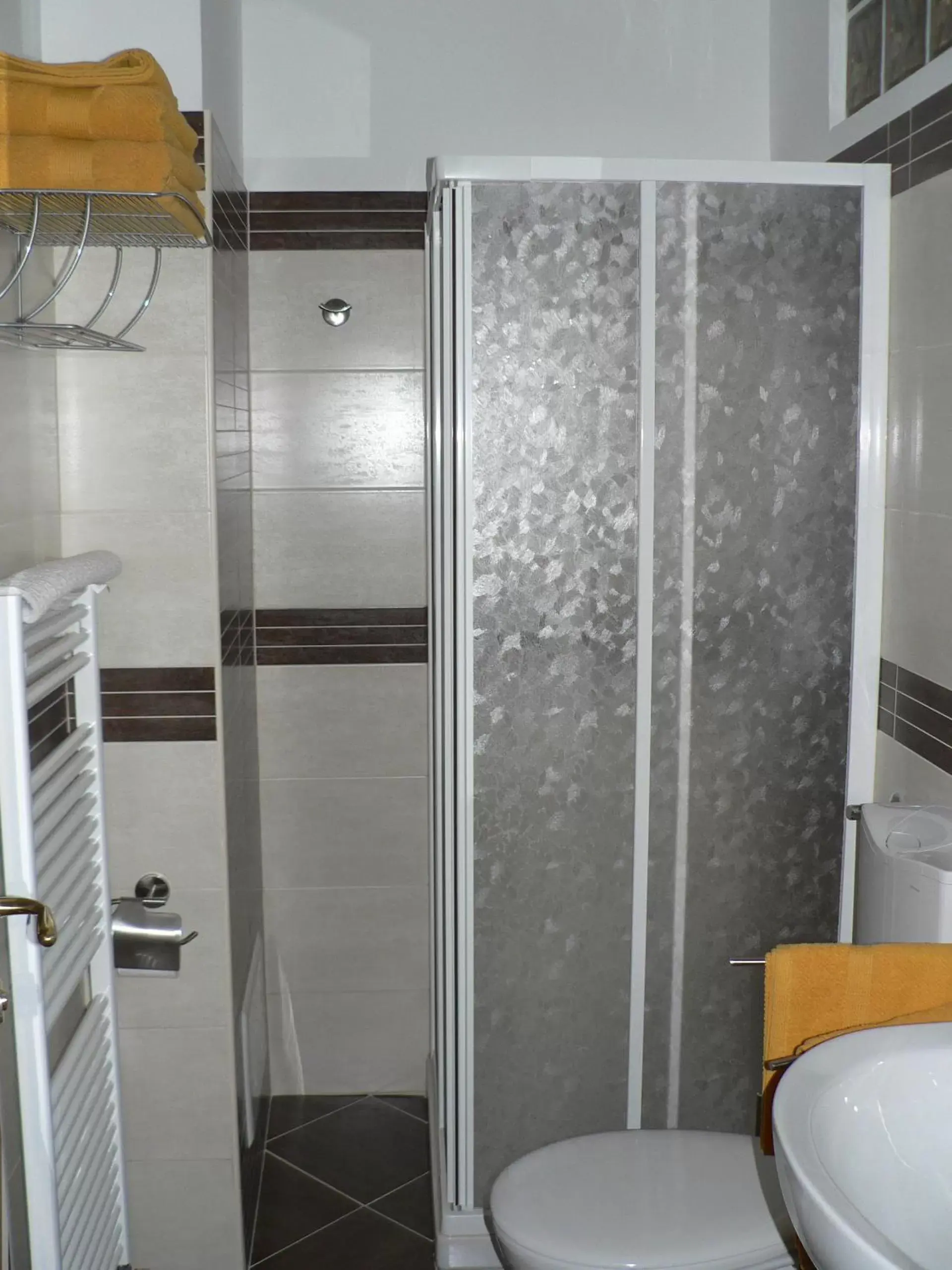 Triple Room with Balcony in La Via del Sole Triple Room with Balcony in La Via del Sole