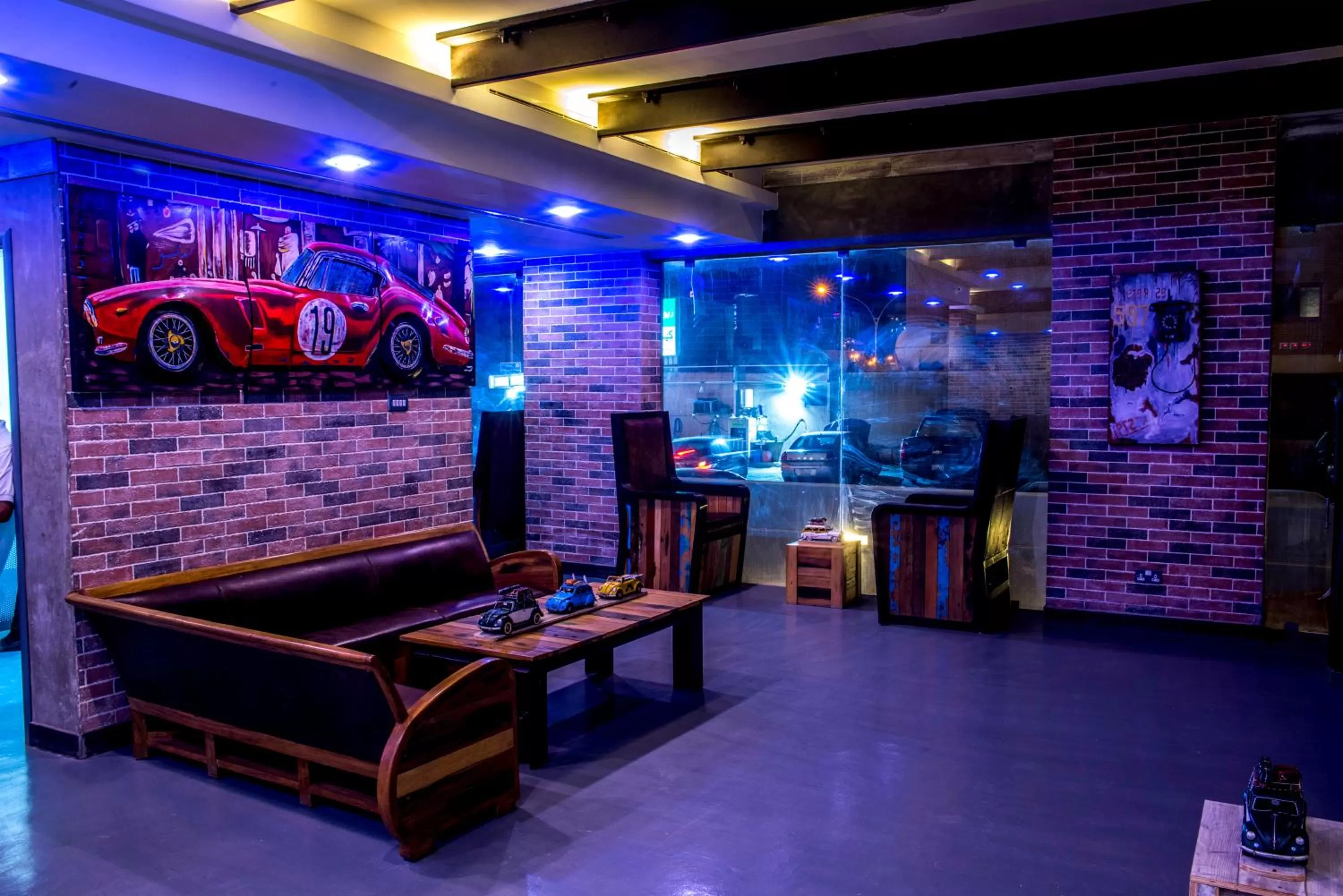 Flowery Holiday Suites