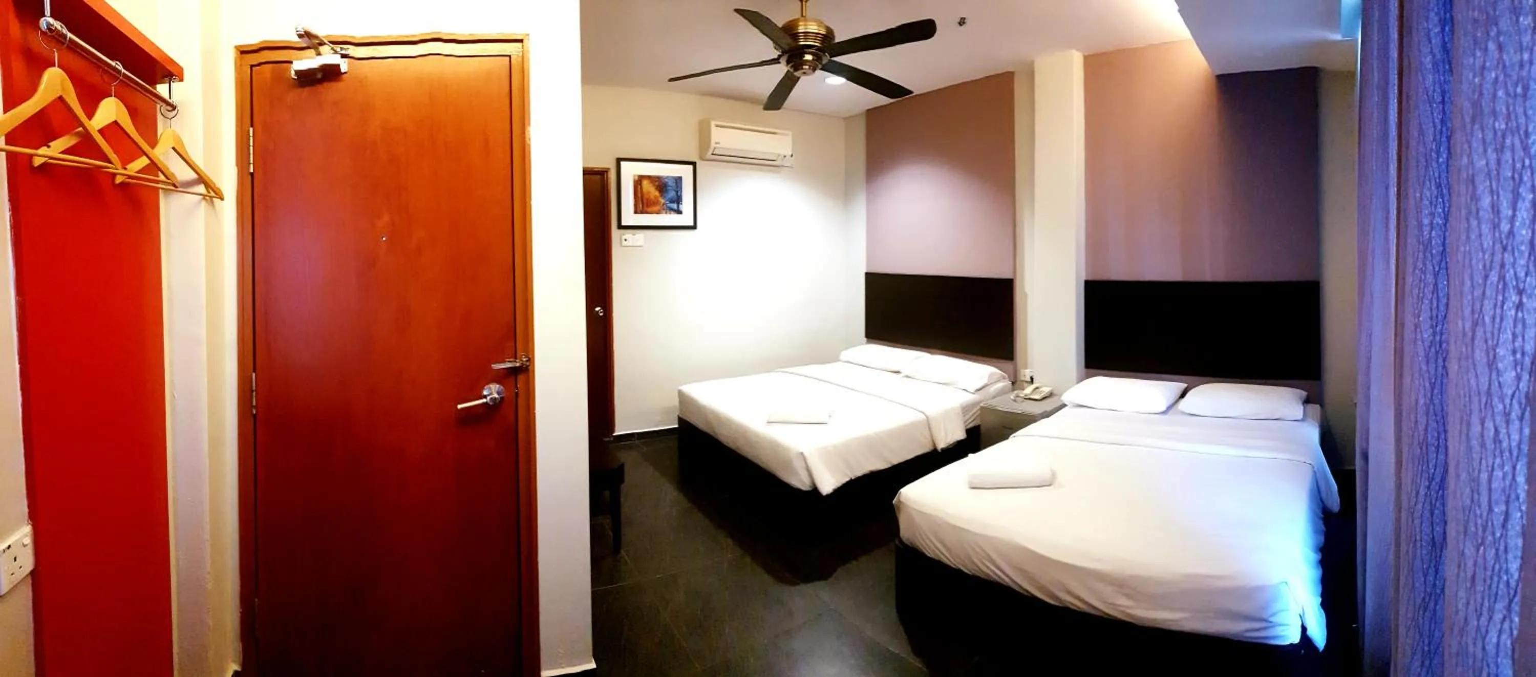 Bed in Golden Court Hotel - Tun Abdul Razak