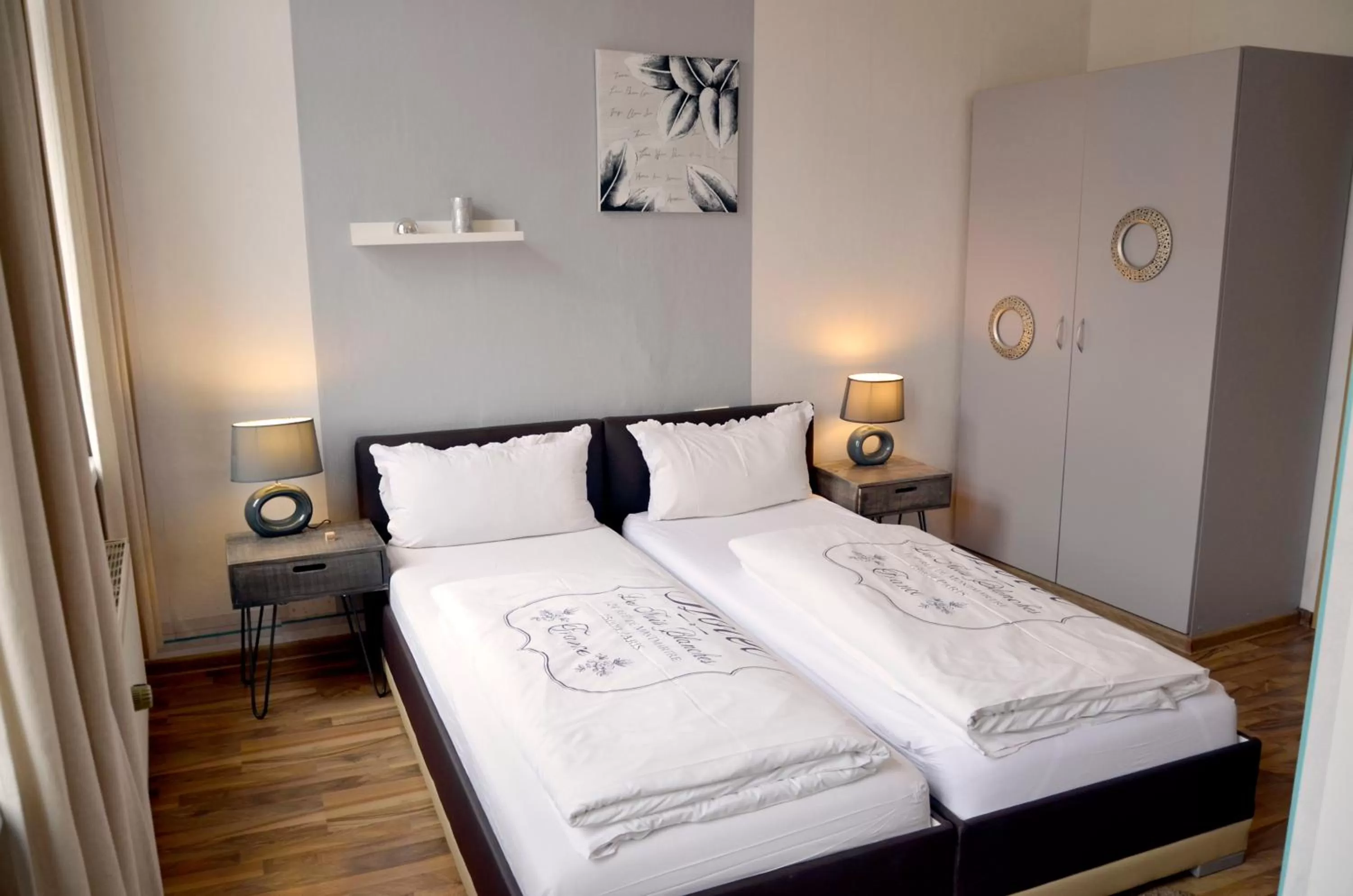 Bed in Pension zur Neiße