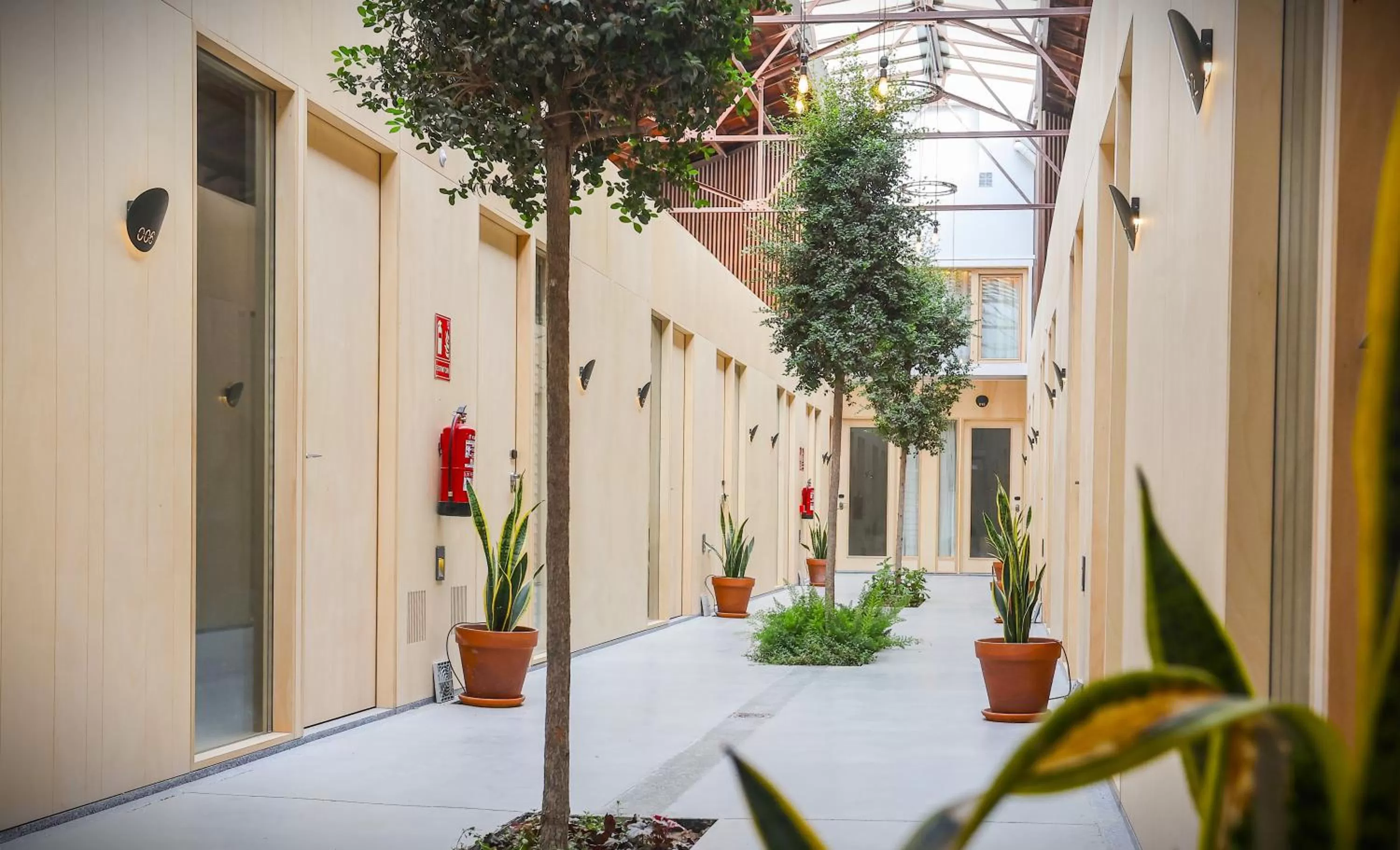 Property building in Mythic Valencia