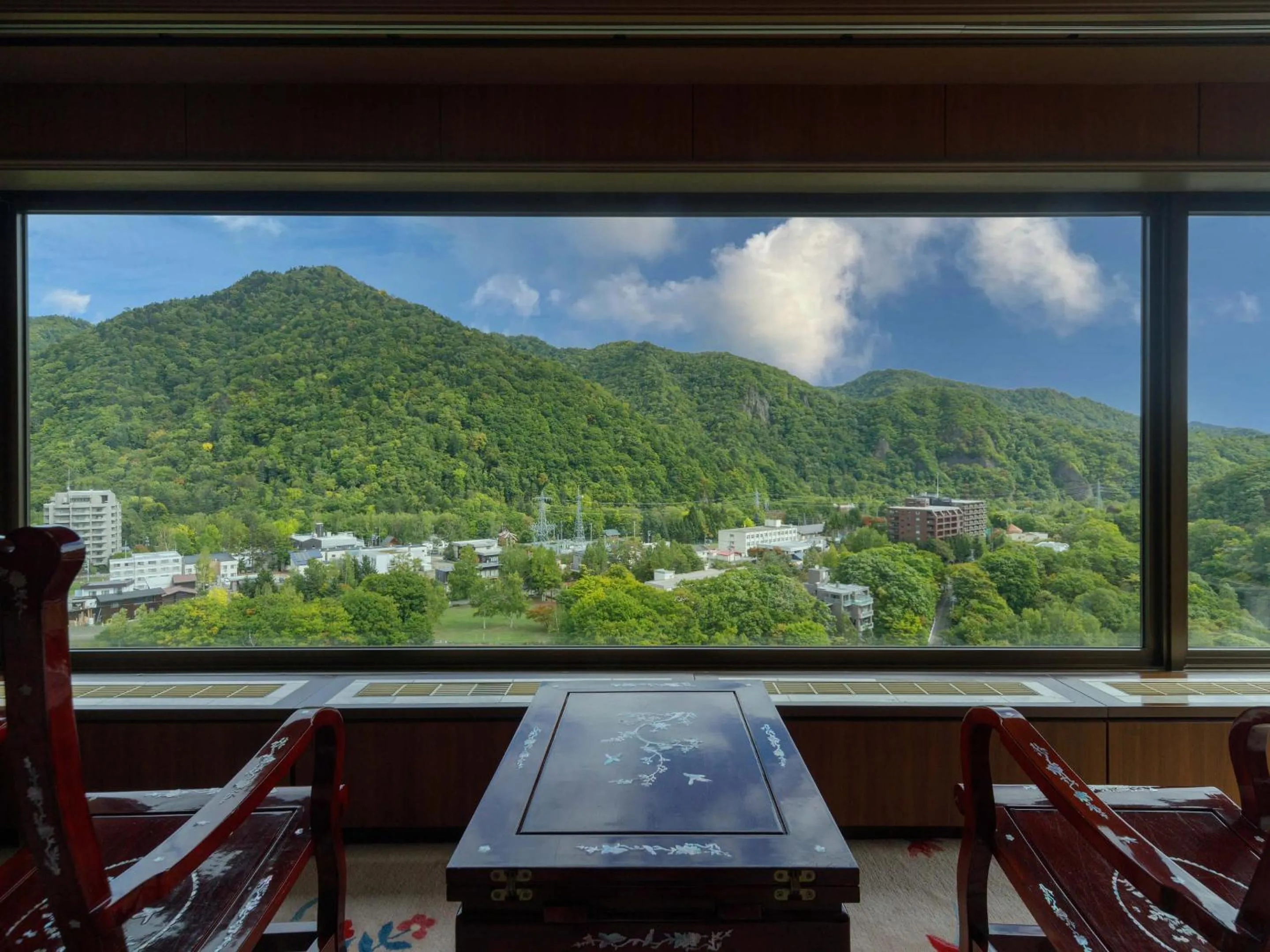 Photo of the whole room in Jozankei View Hotel