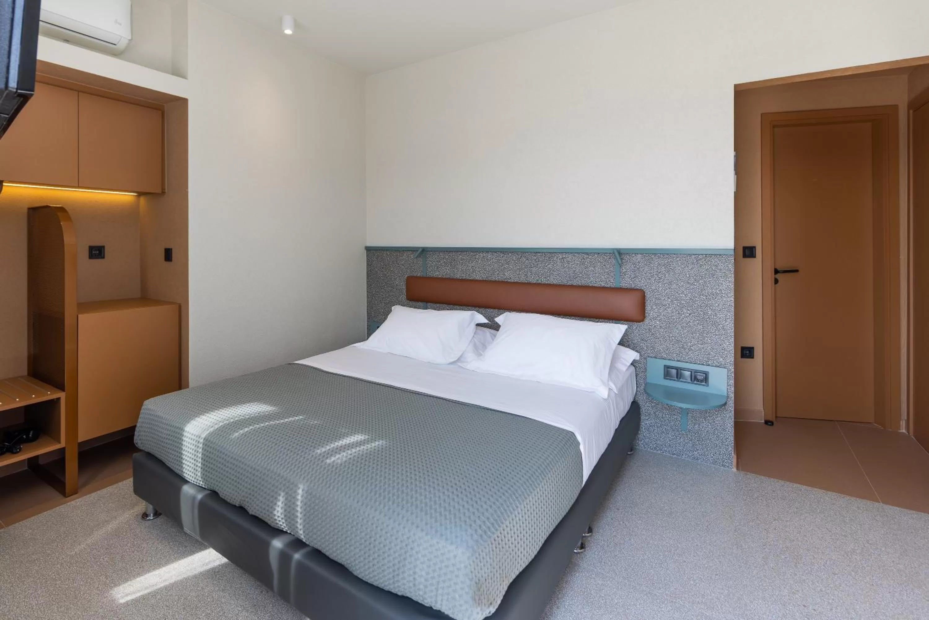 Bed in Evripides Hotel