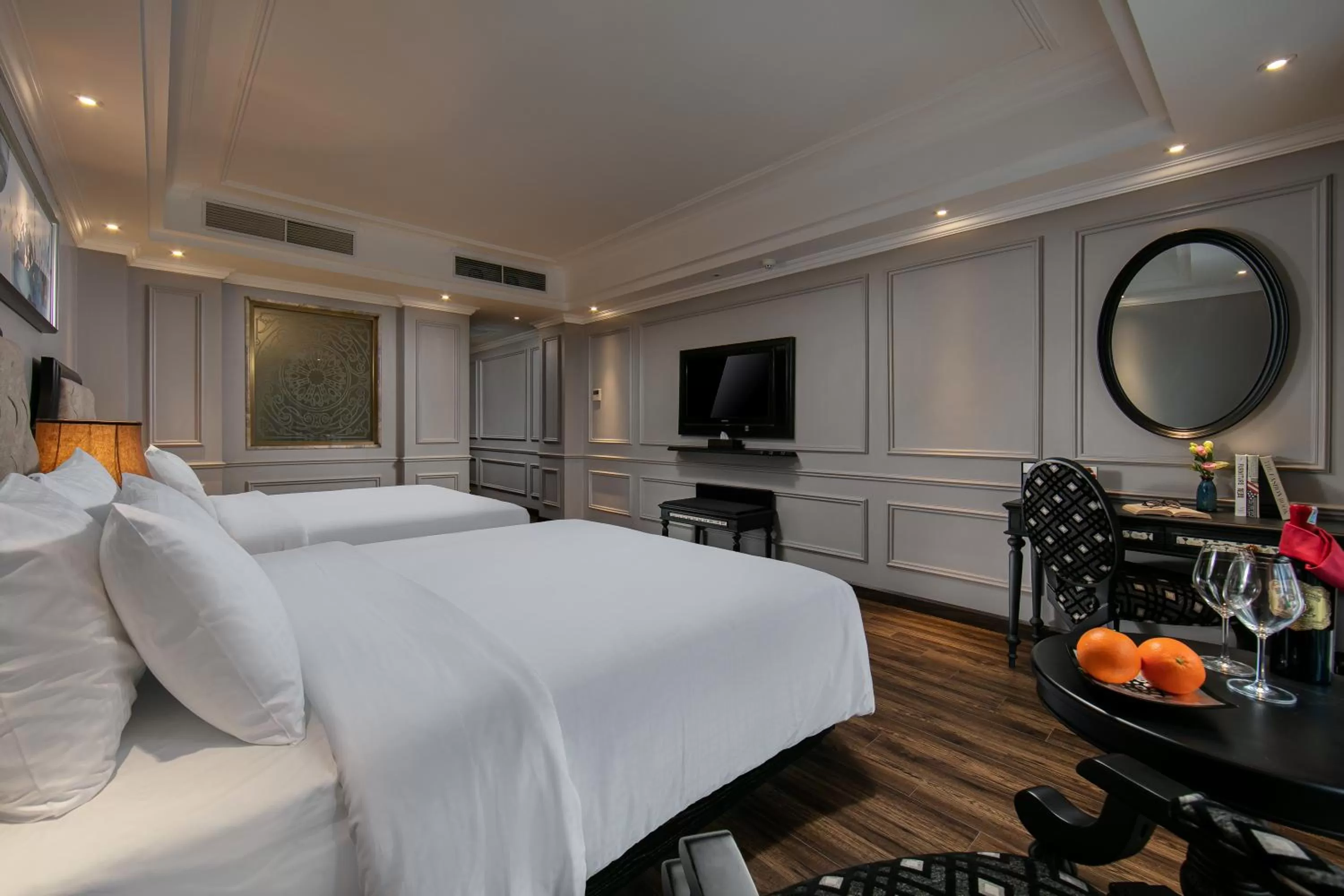 Photo of the whole room, Bed in Scent Premium Hotel