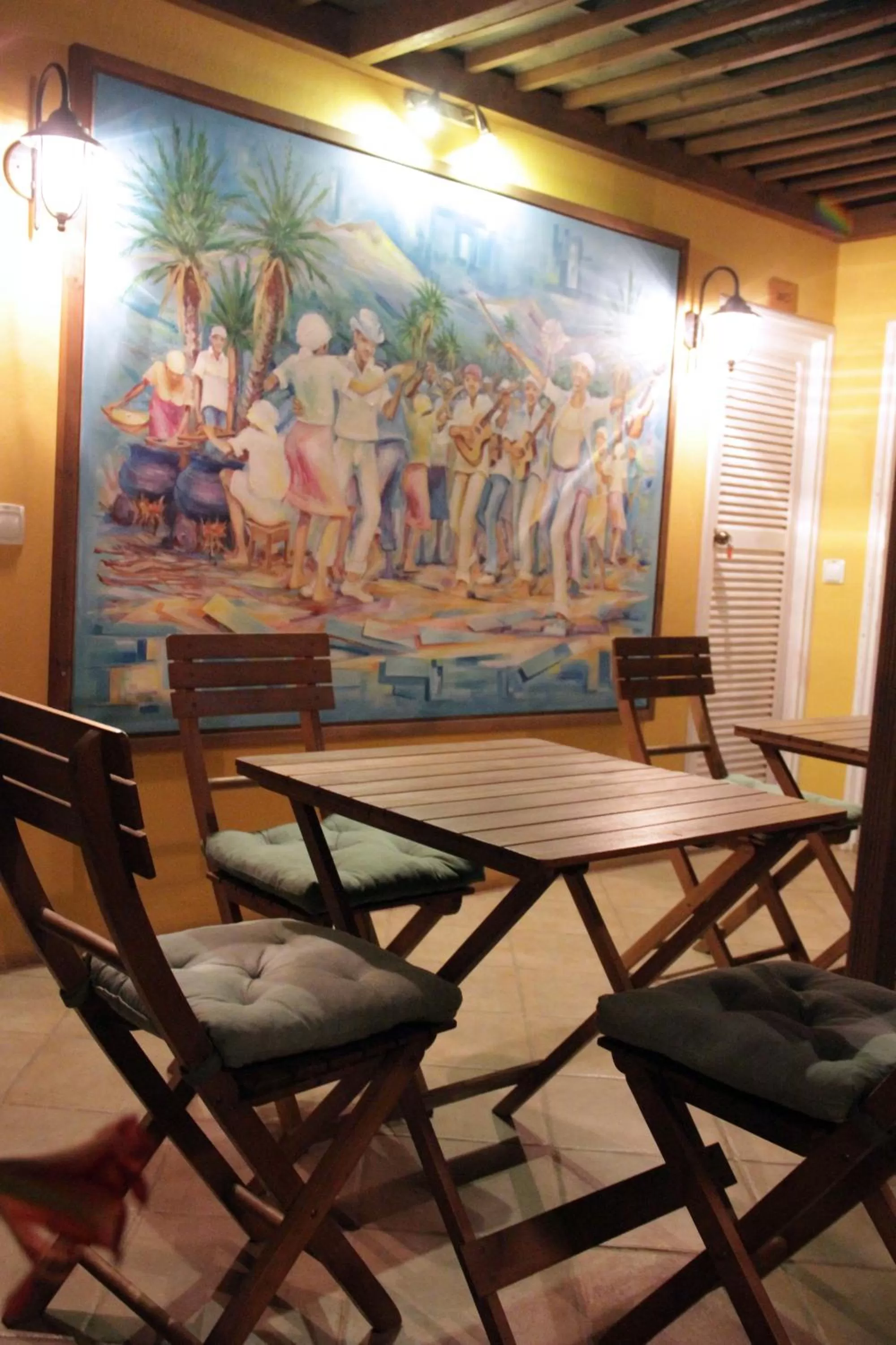 Garden in Kira's Boutique Hotel