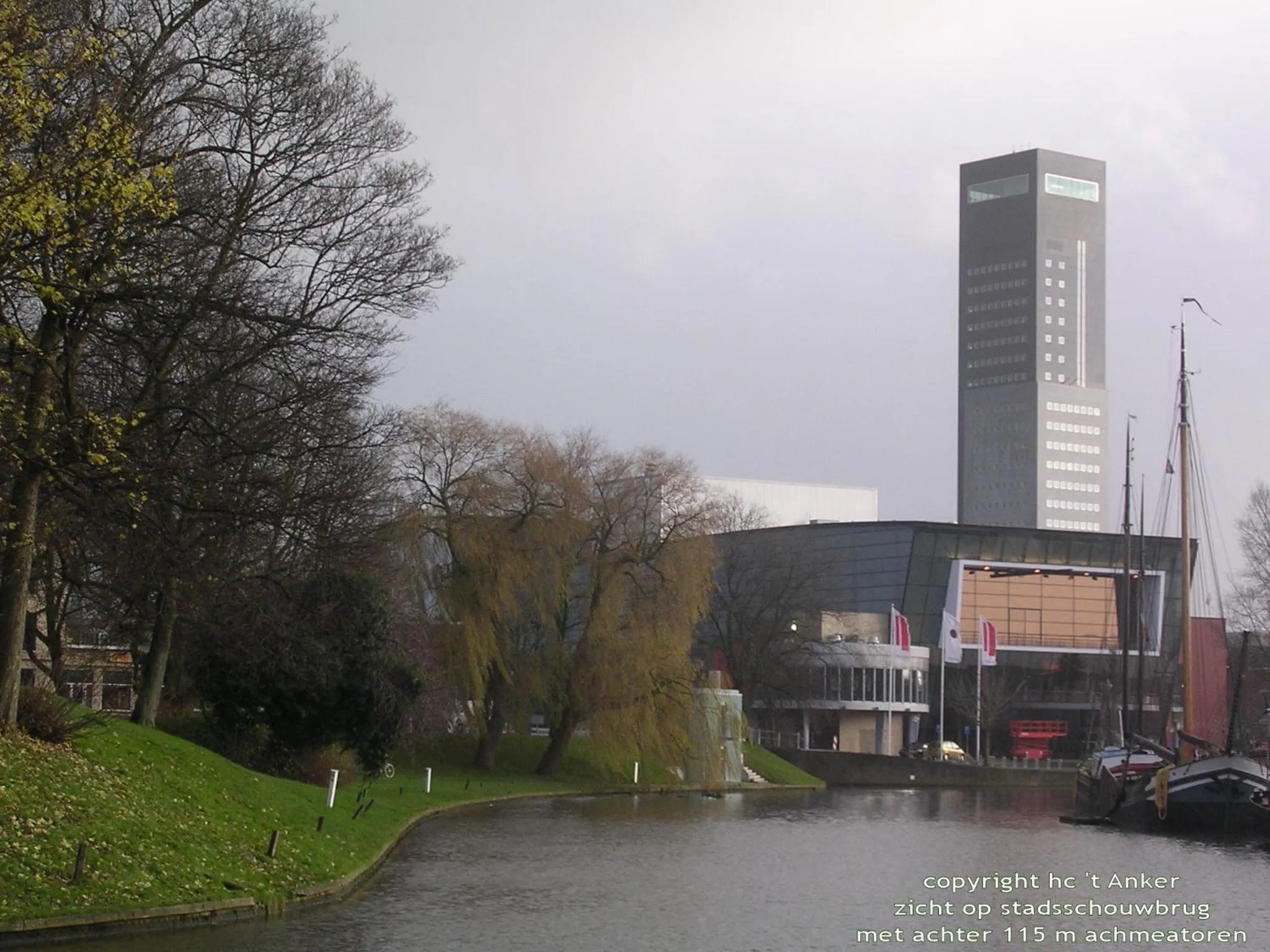 Facade/entrance in Hotel 't Anker