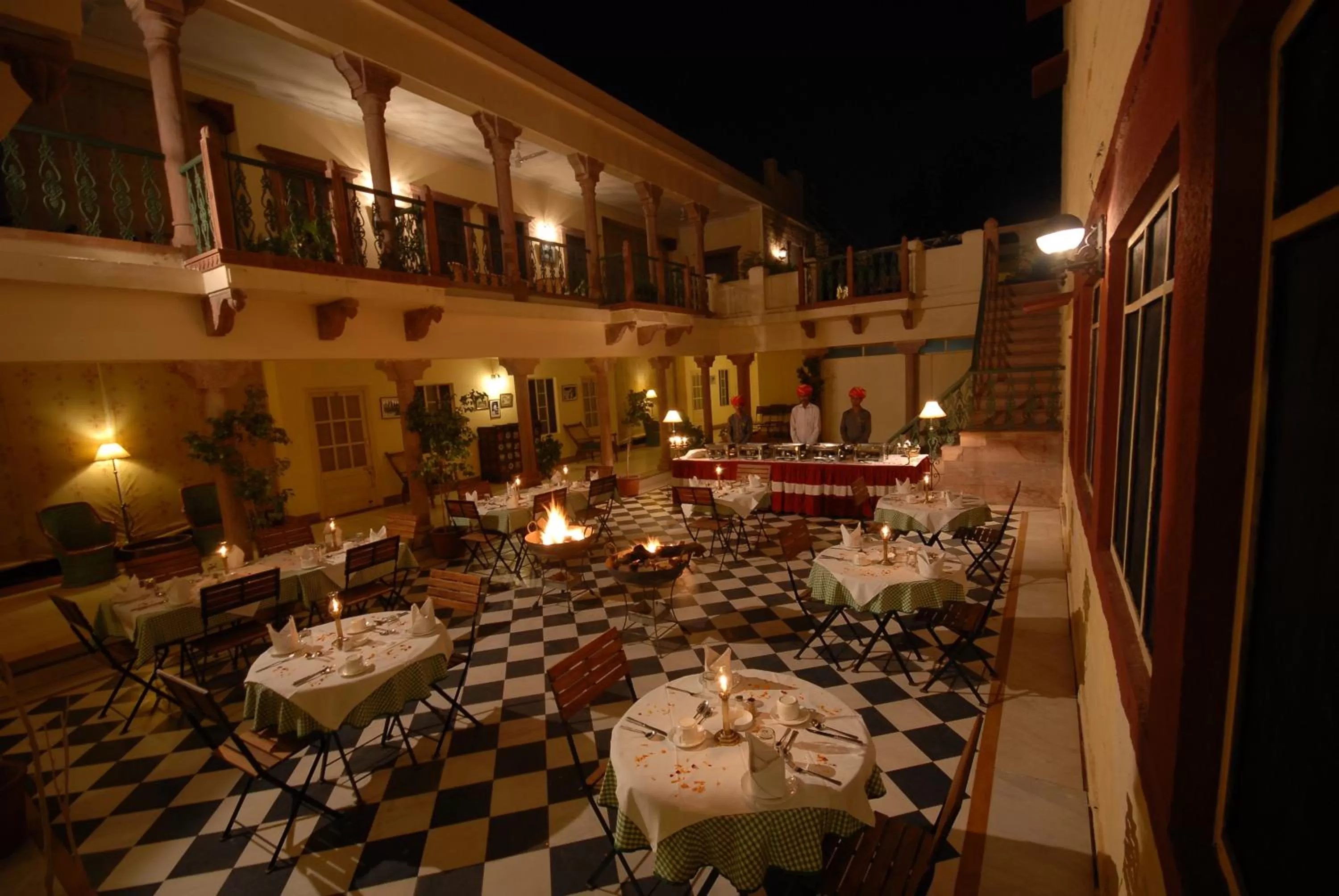 Restaurant/places to eat in Ratan Vilas, Jodhpur