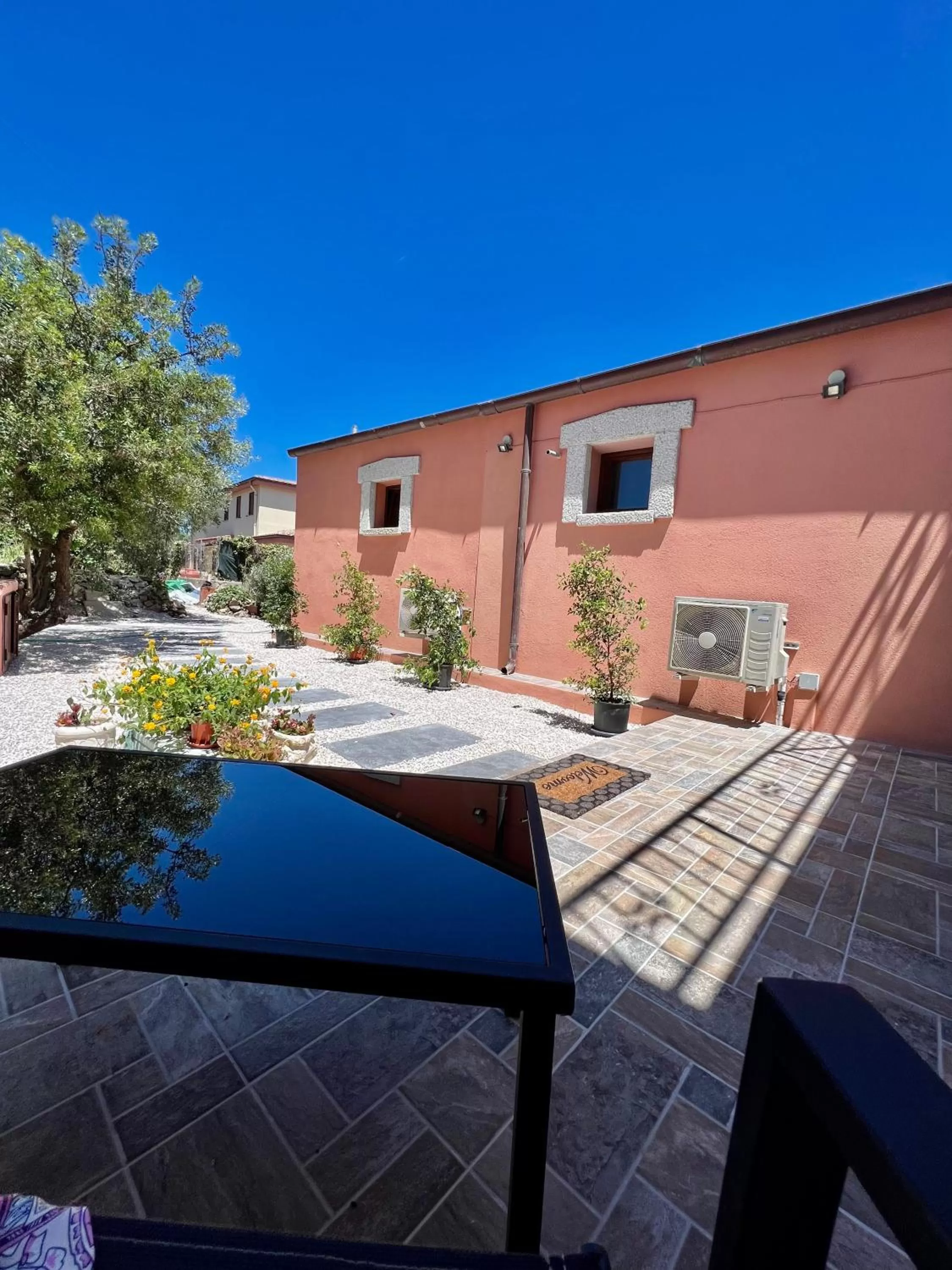 Property building in QUADRIFOGLIO Affittacamere