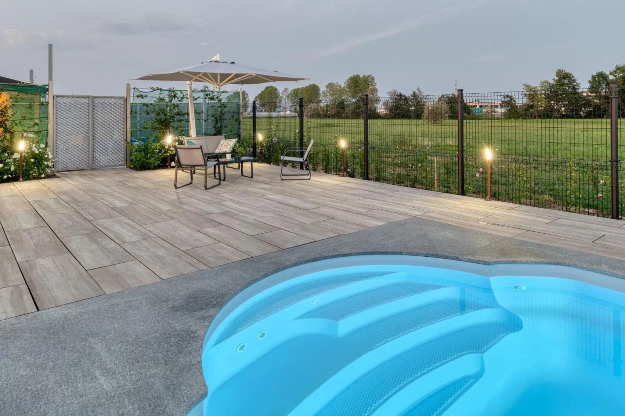 Pool view in I Boschetti