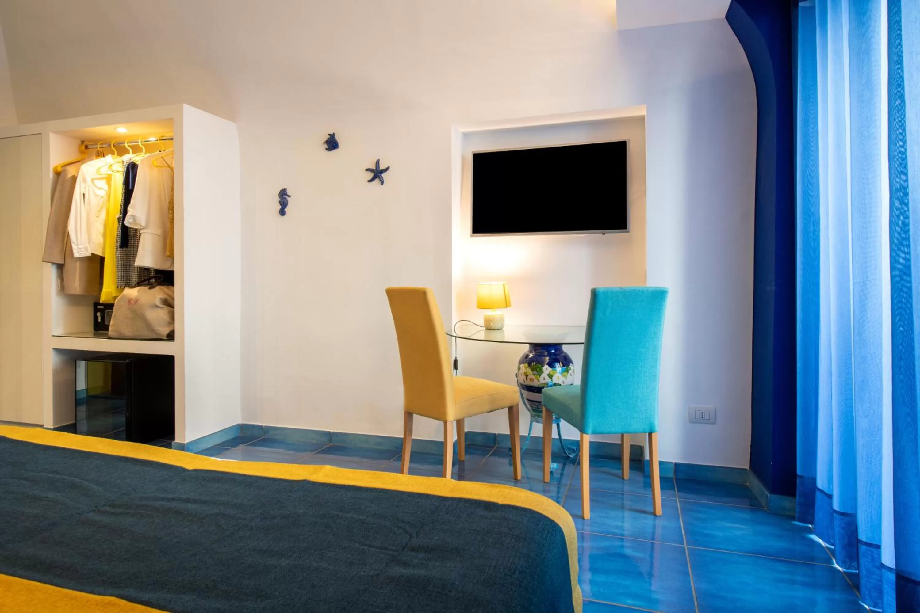 Bedroom, Bed in Aquae Romanae