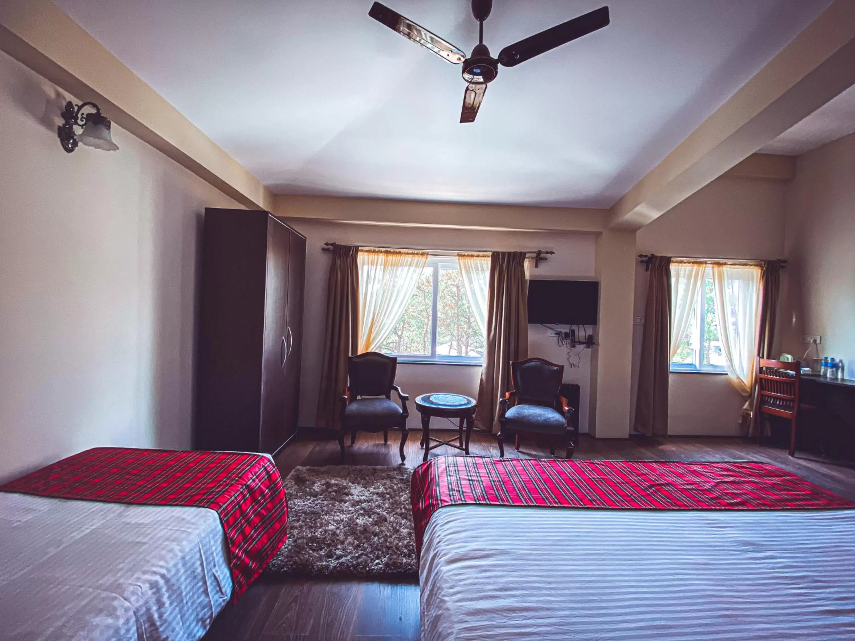 Living room in Windermere Inn