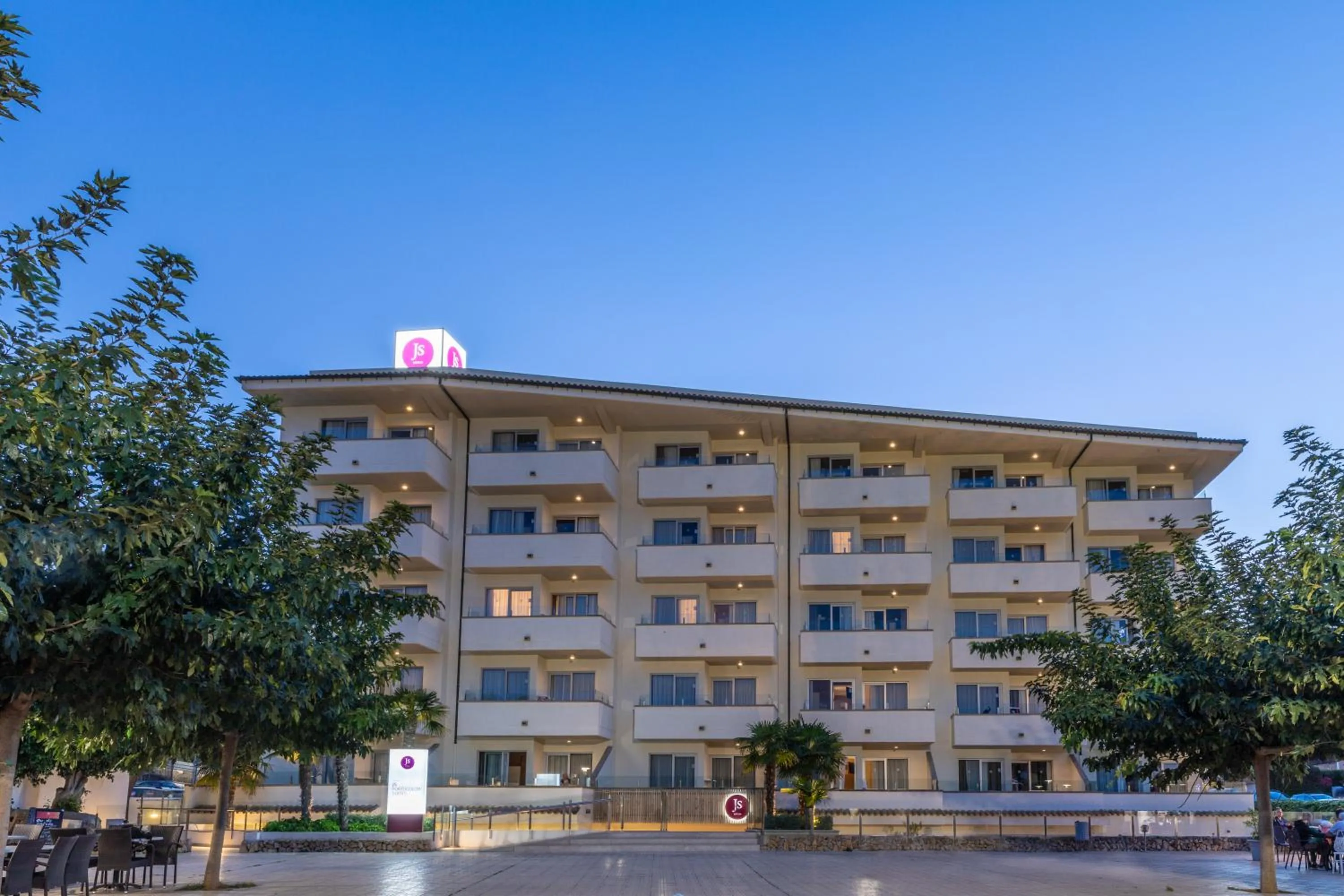 Property building in JS Portocolom Suites