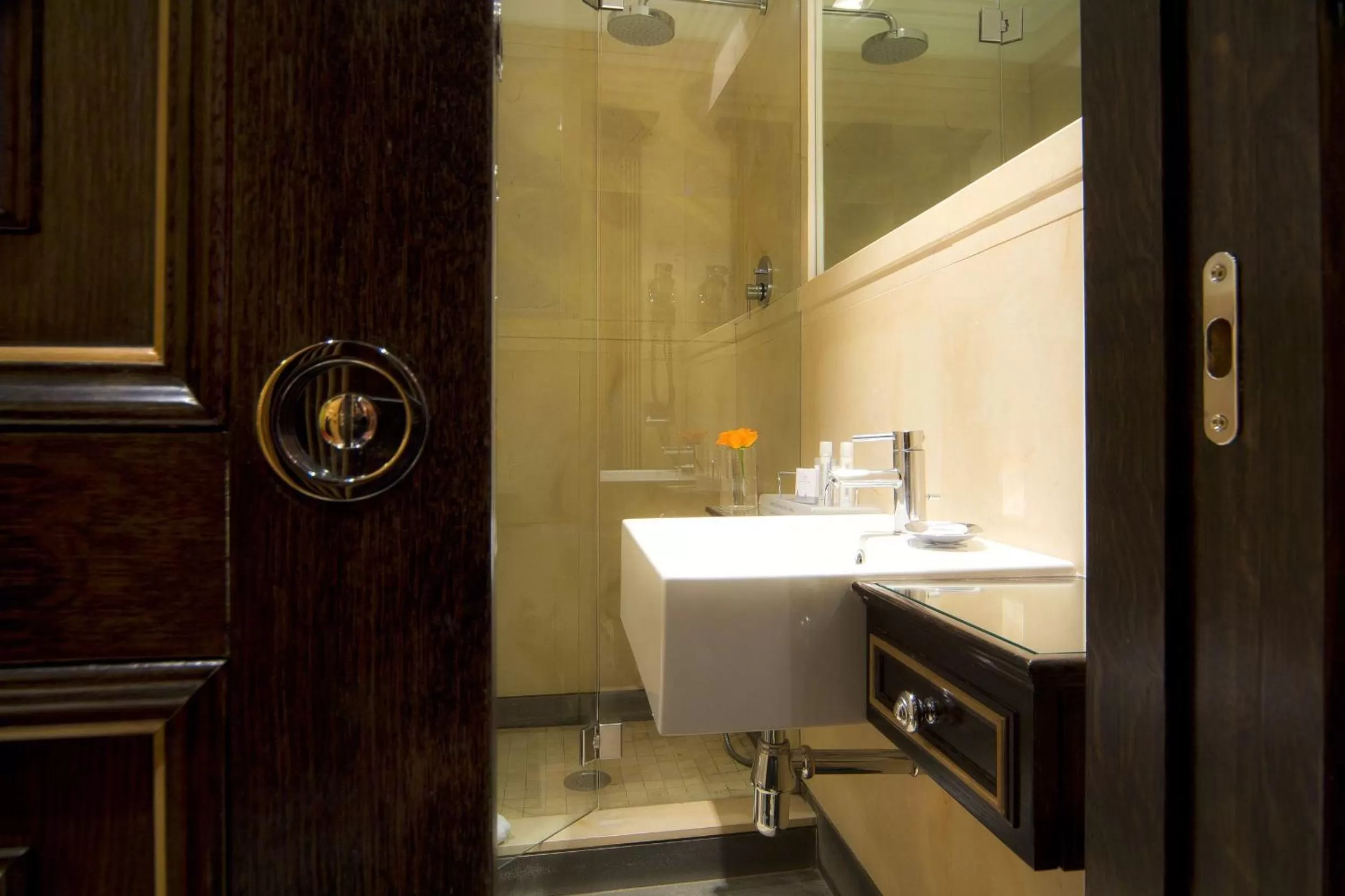 Bathroom in Marcella Royal Hotel - Rooftop Garden