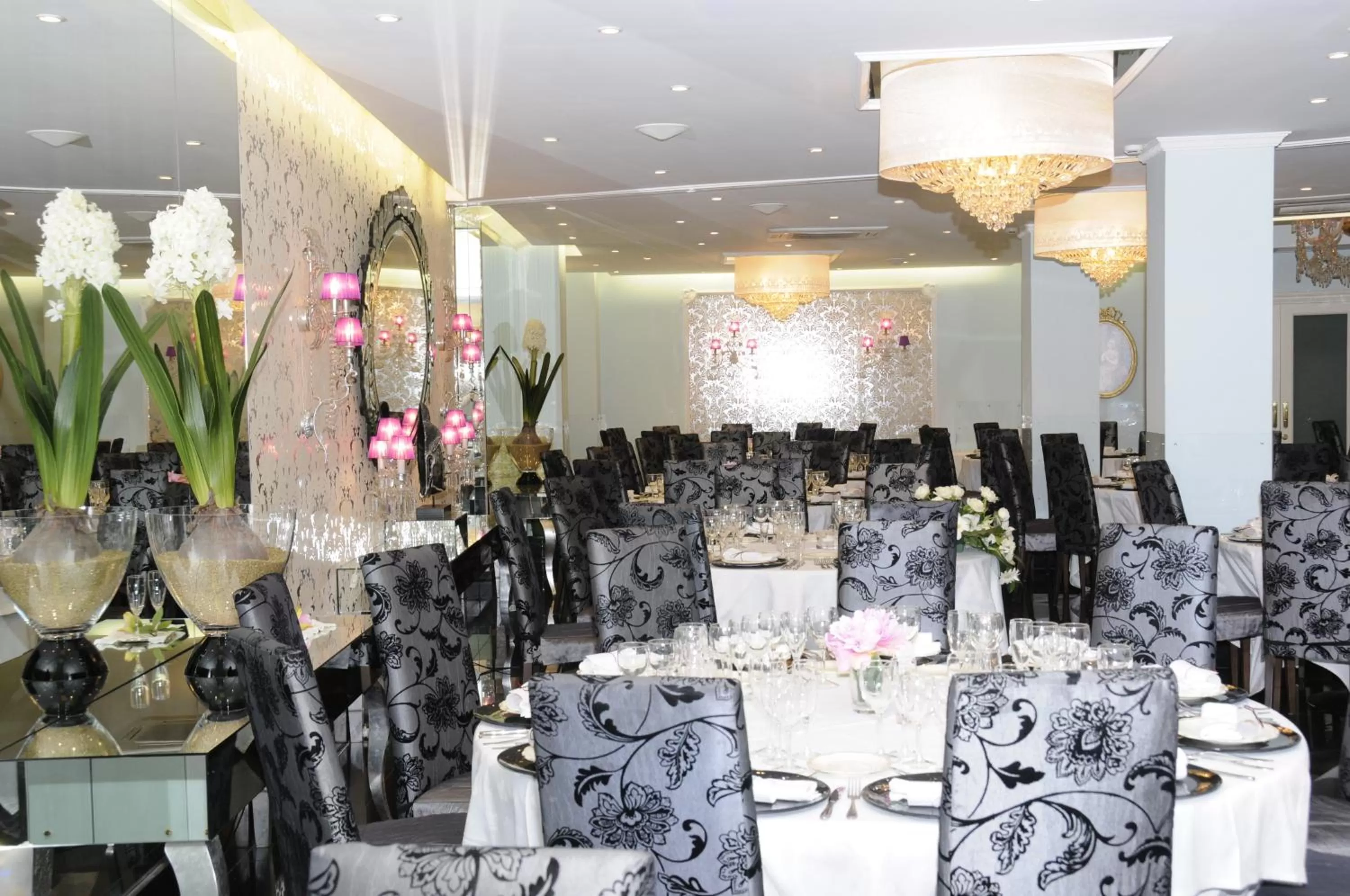 Restaurant/places to eat in Artheus Carmelitas Salamanca