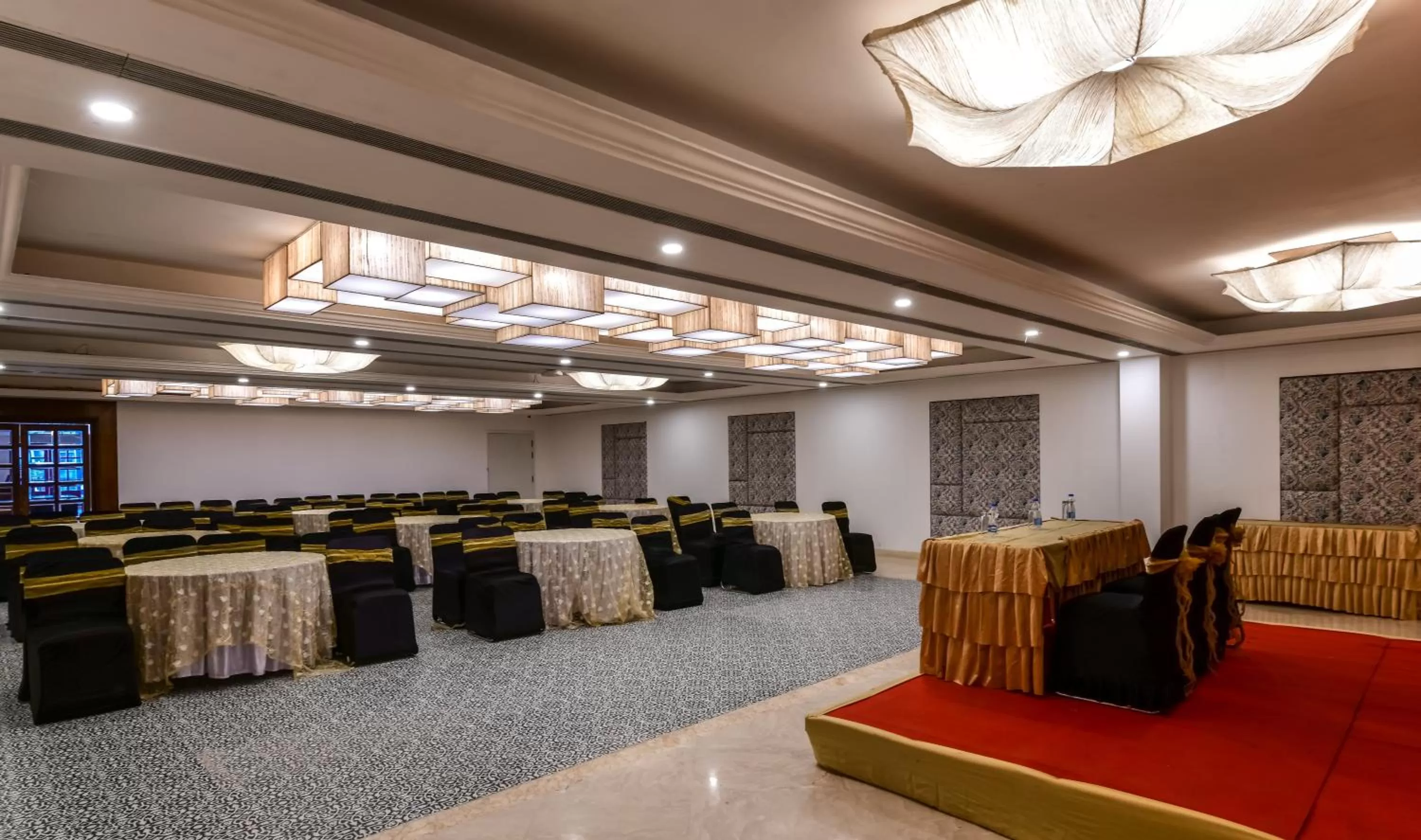 Banquet/Function facilities, Banquet Facilities in The Downton Hotel