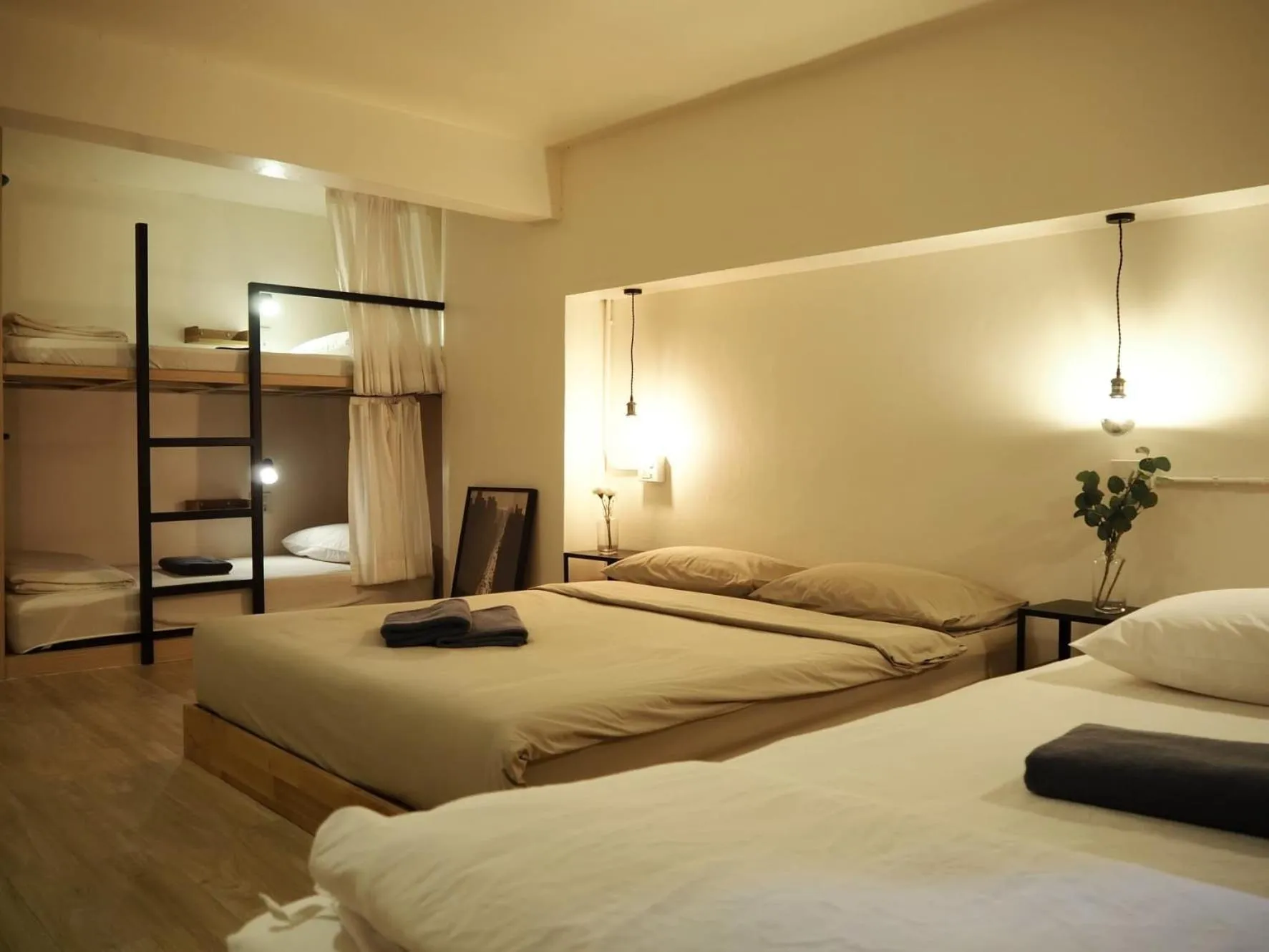 Photo of the whole room, Bed in Monomer Hostel Bangkok