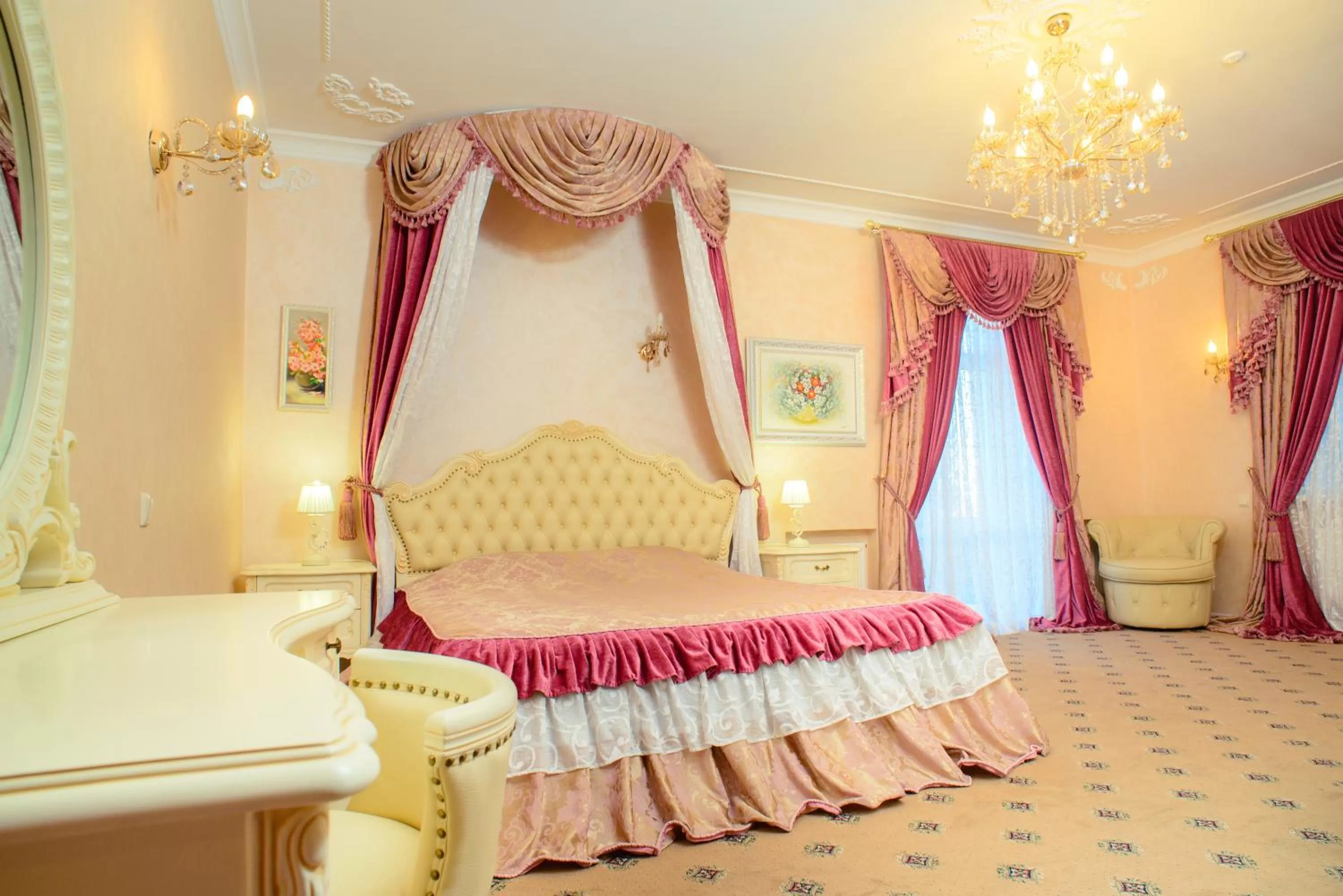 Bed in Petrovskyi Brovar