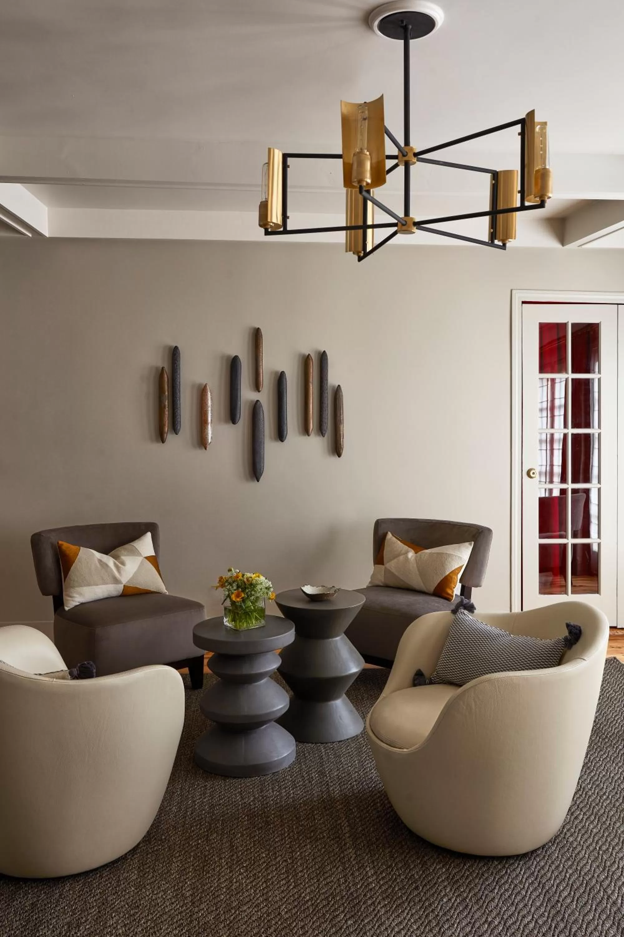 Seating area in The Cornell Inn, Lenox & The Berkshires