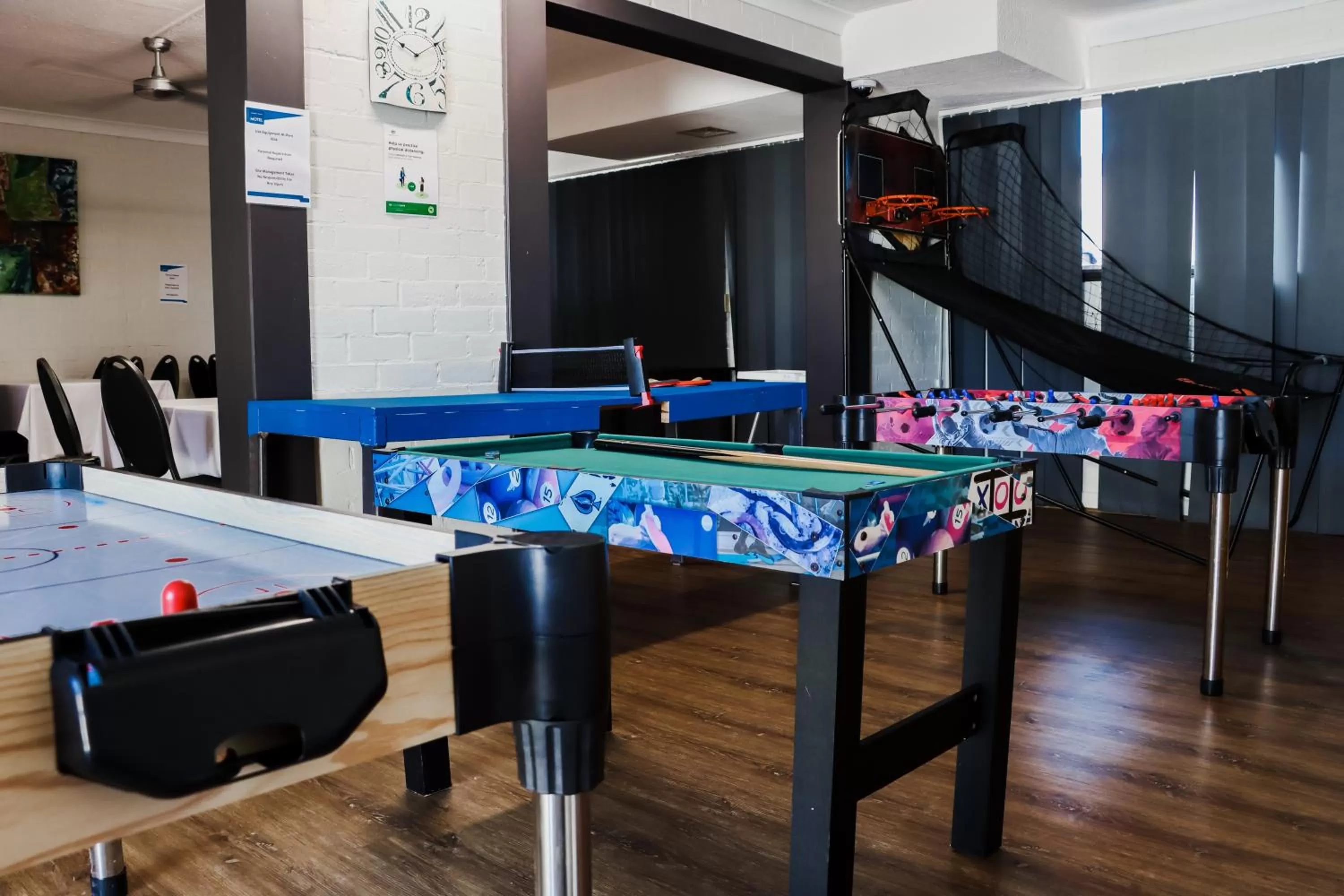 Kennedy Drive Boutique Motel - Close To City Centre & Airport