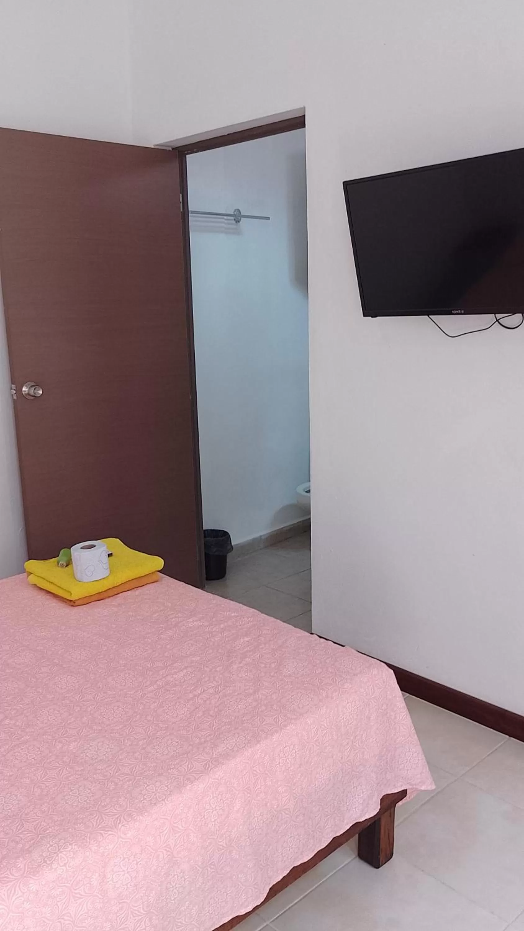 Decorative detail, Bed in Casa Rosanna