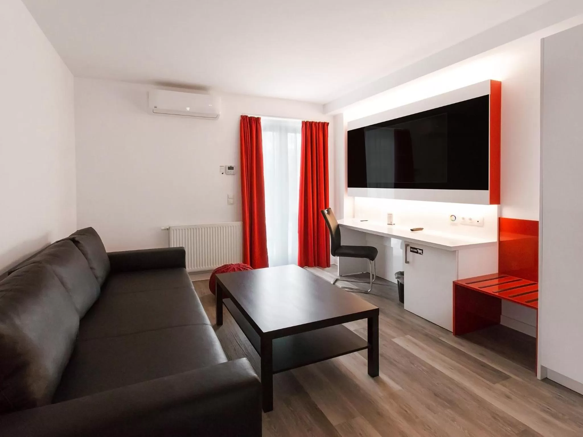 Photo of the whole room in Hotel Andante Rust