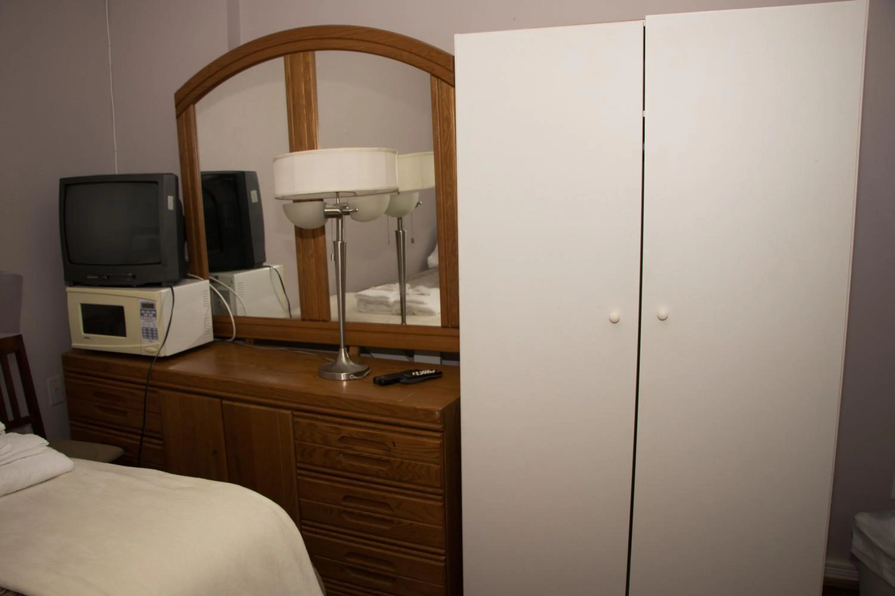 Bed in Saint Lawrence Residences and Suites