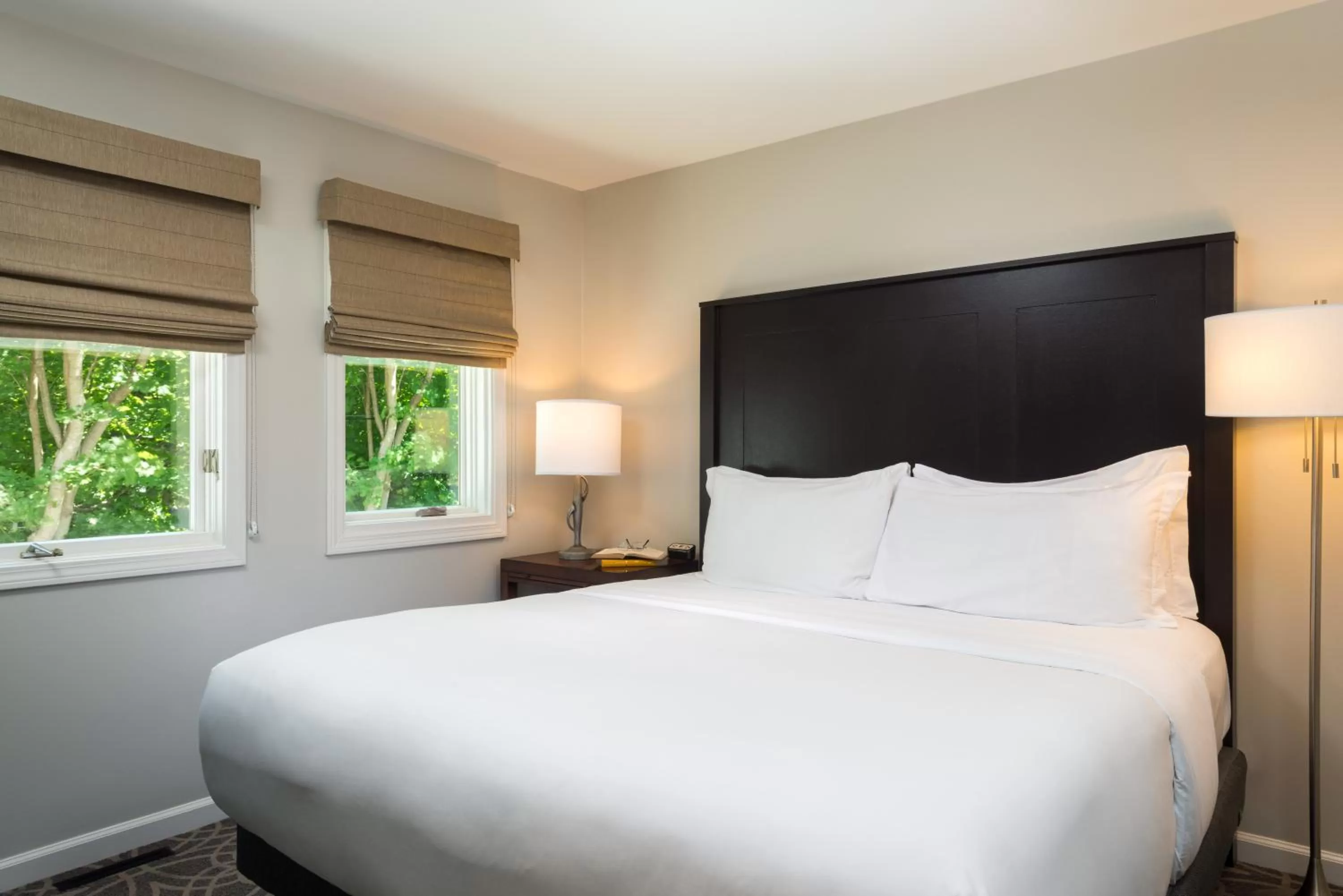 Bedroom, Bed in The Equinox Golf Resort & Spa