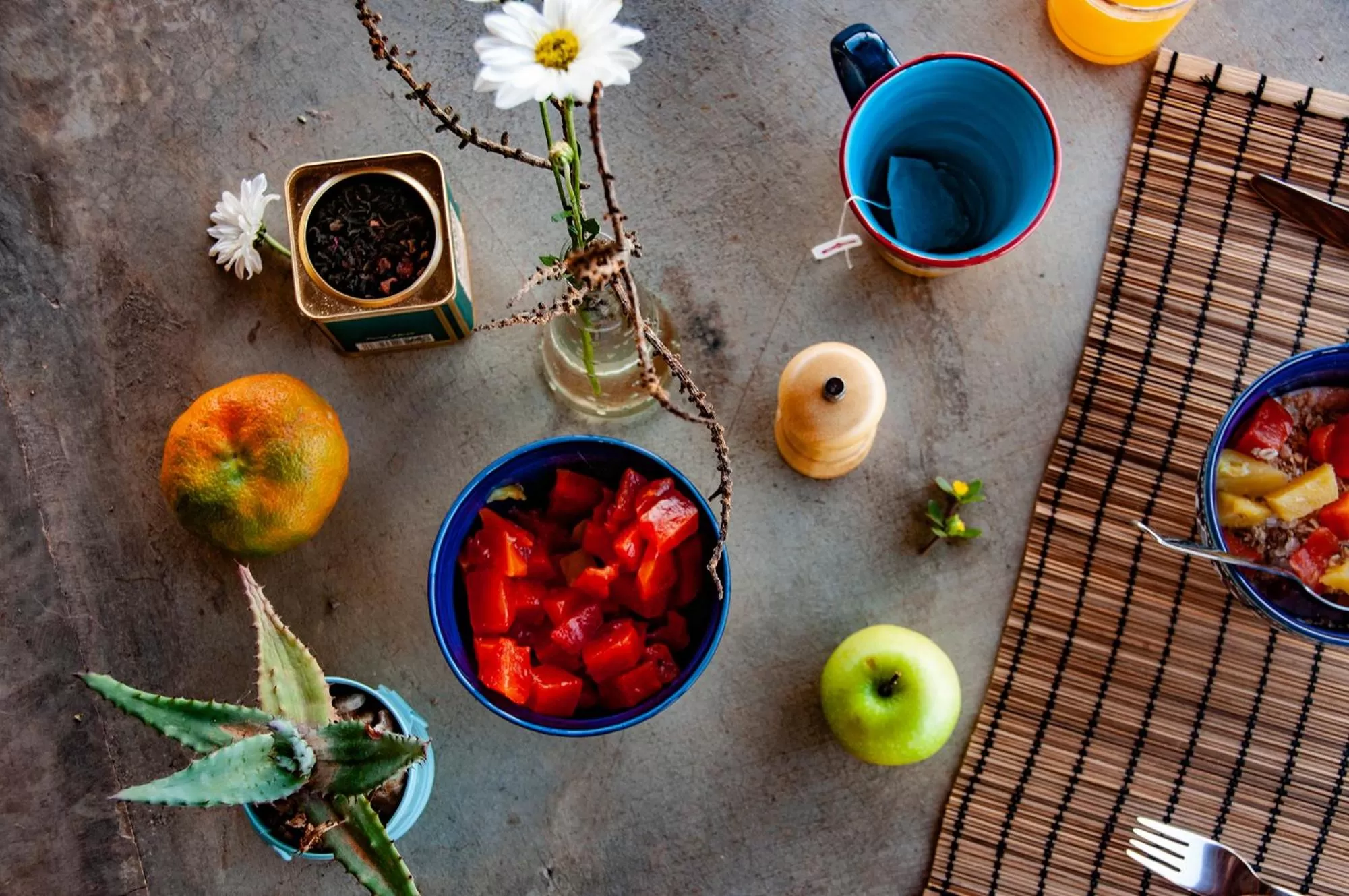 Food, Pool View in Serrania del Viento
