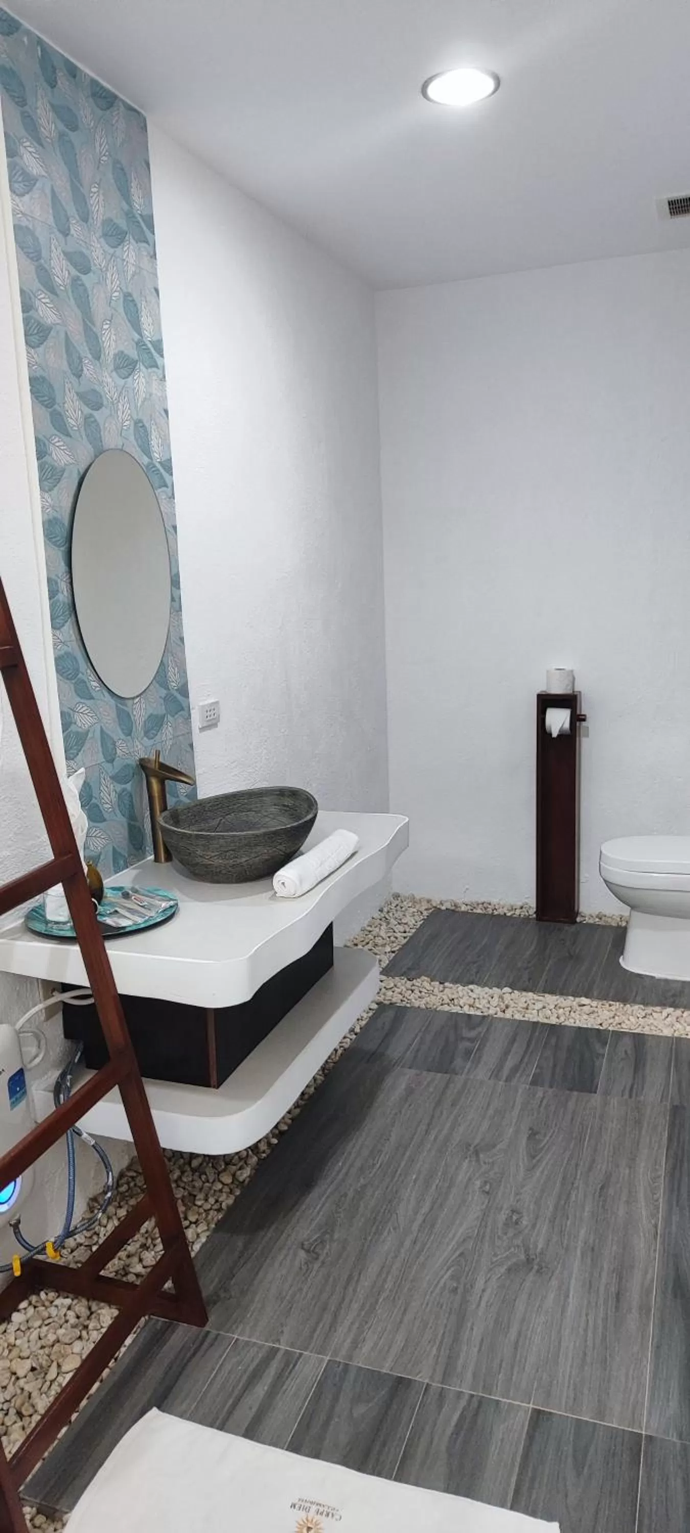 Bathroom, Bed in Carpe Diem Villas & Resort Dive & Stay resort