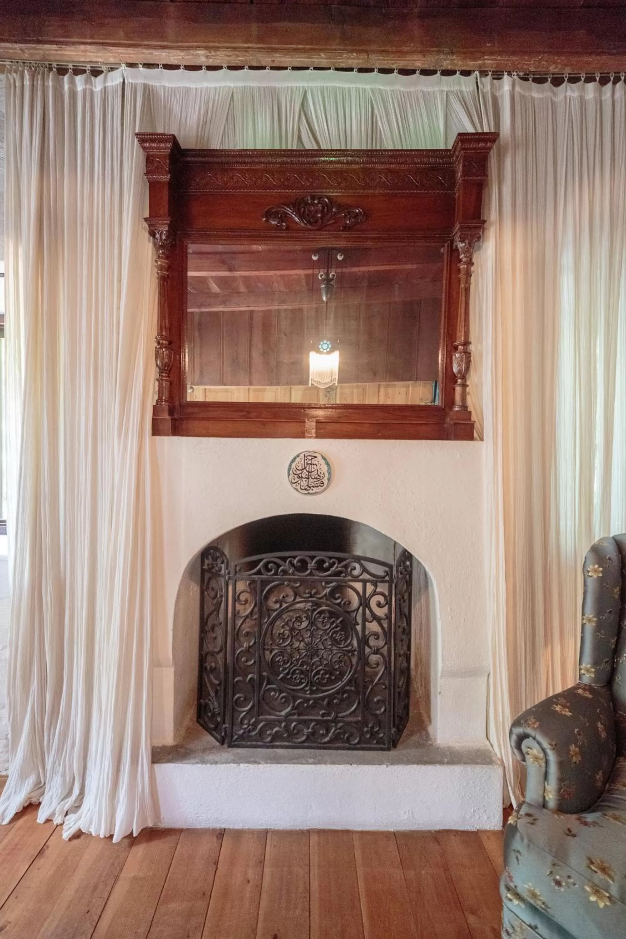 Living room, Bed in Ha La Bodrum