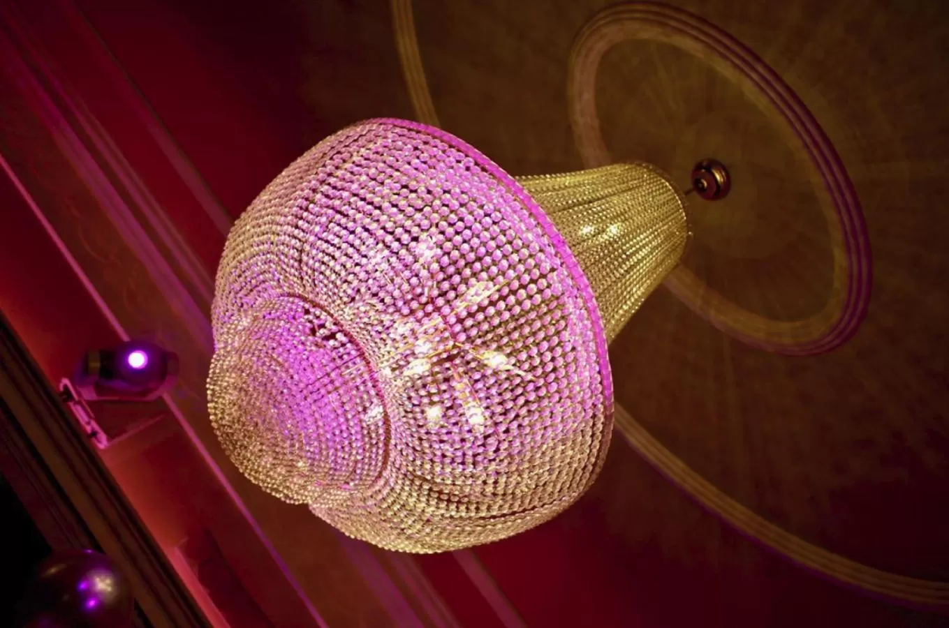 Decorative detail in The Golden Lion Hotel