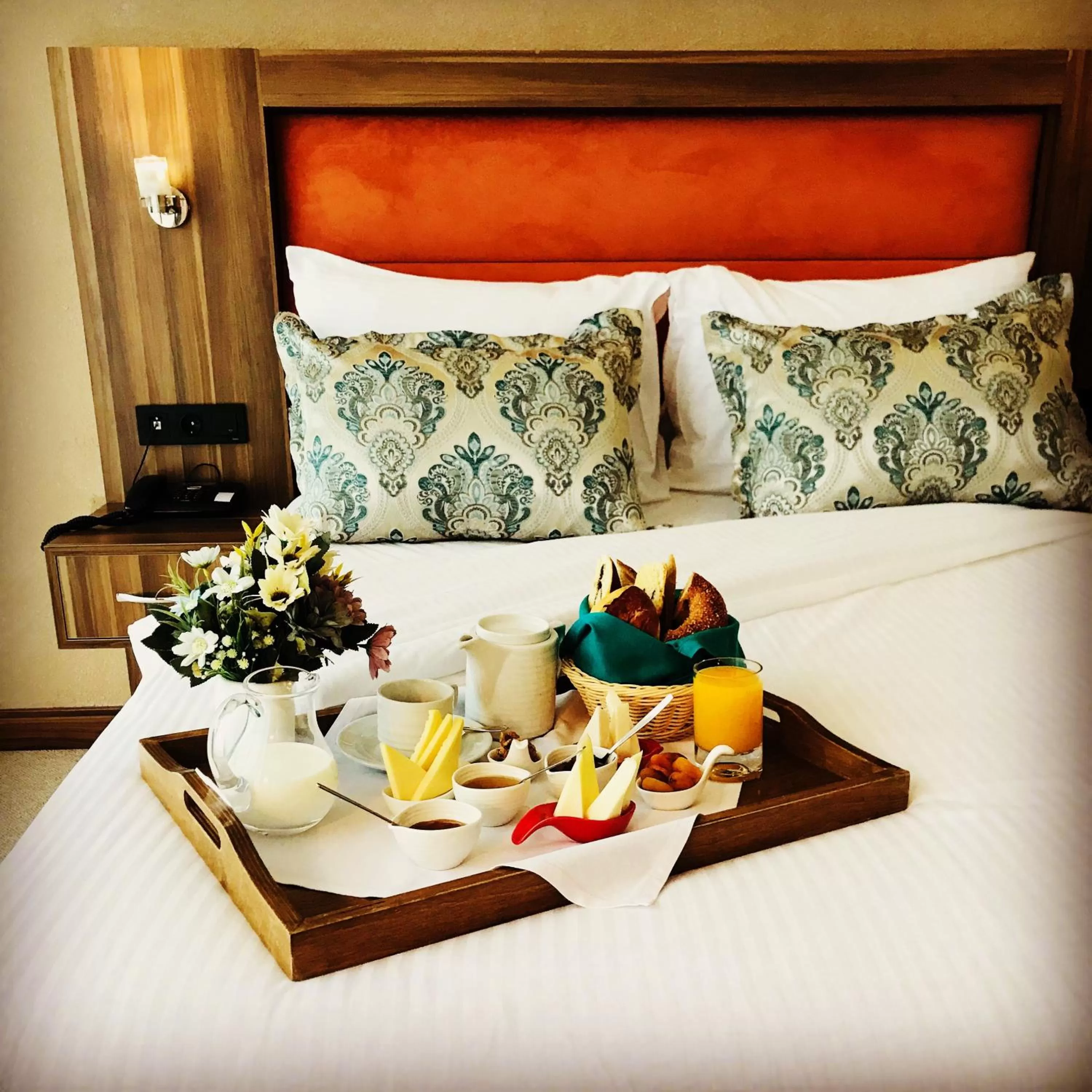 Bed in Sky Tower King Hotel