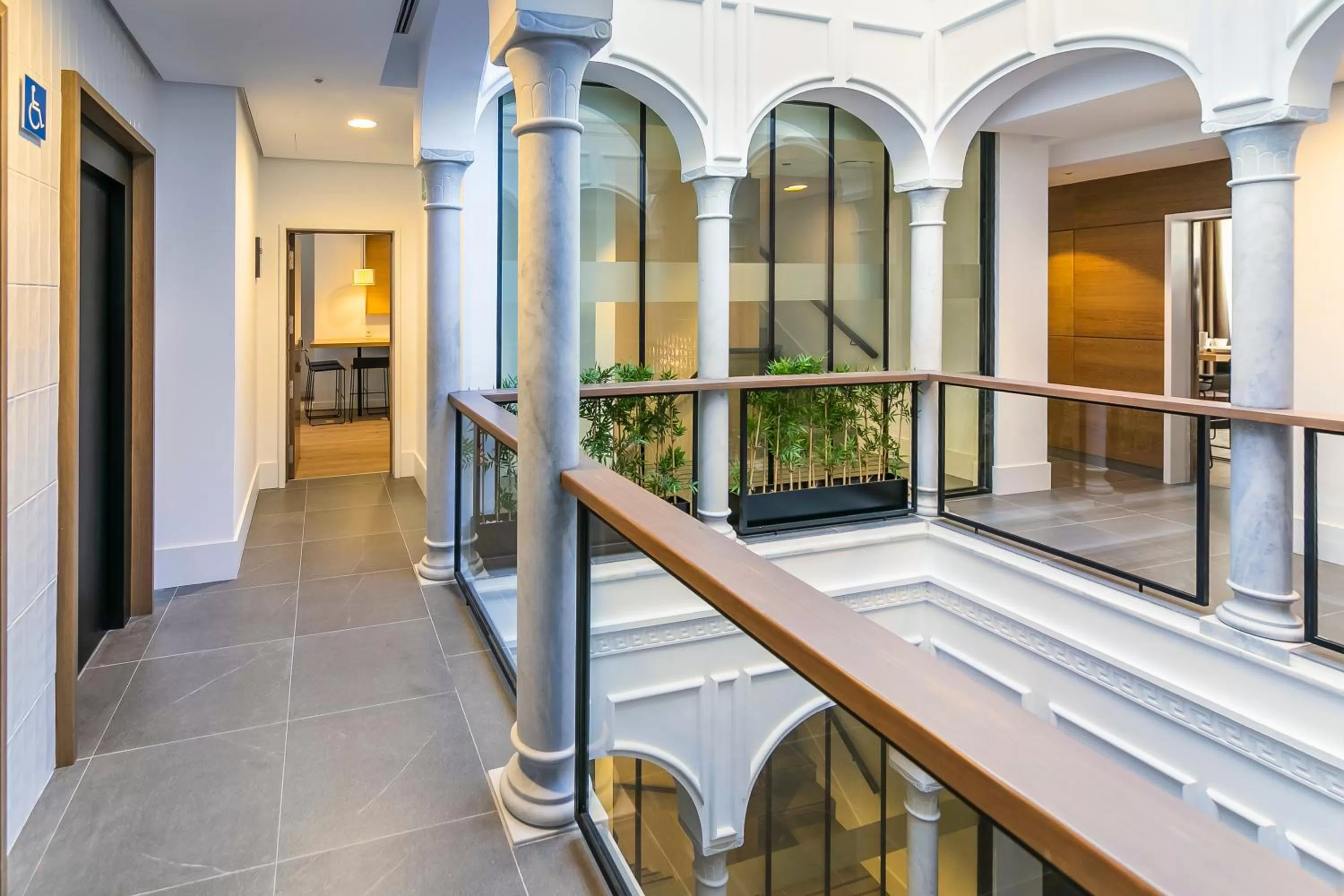 Patio in Aquitania Home Suites