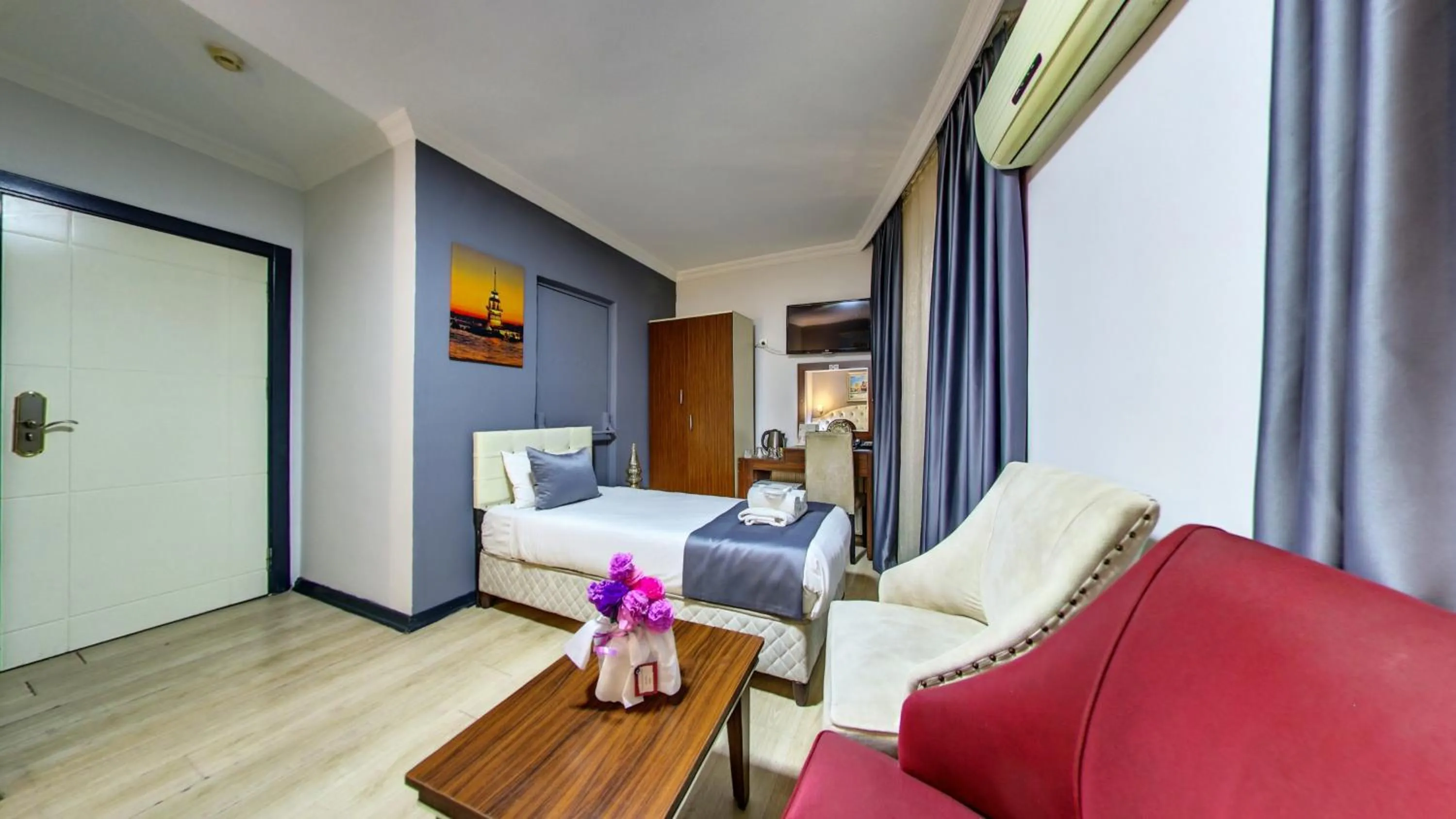 TV and multimedia, Bed in Hotel Mara İstanbul