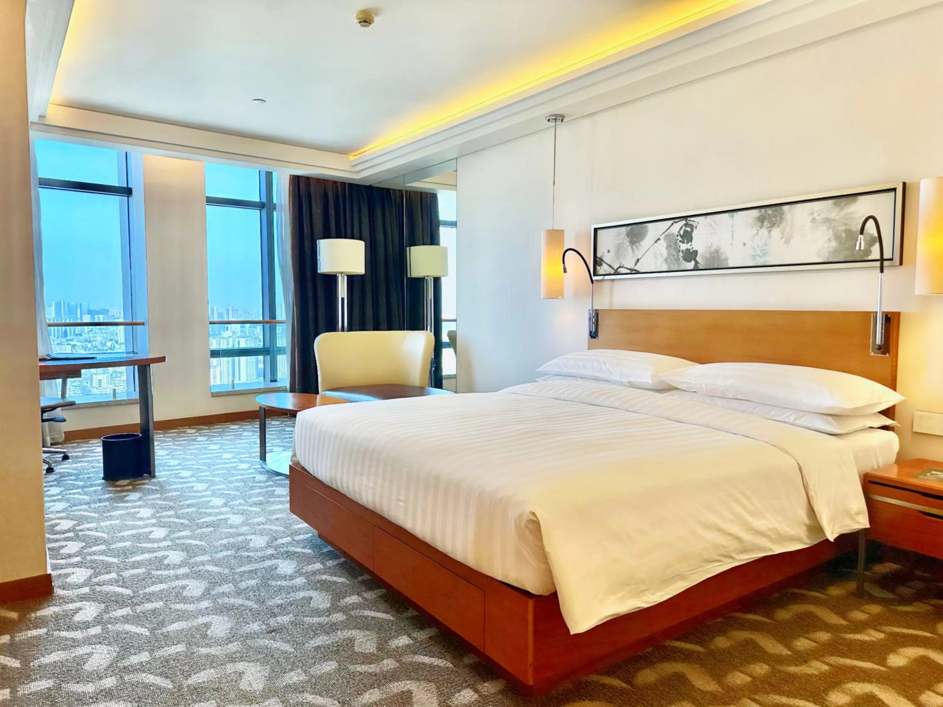 Bedroom, Bed in Swissotel Foshan, Guangdong