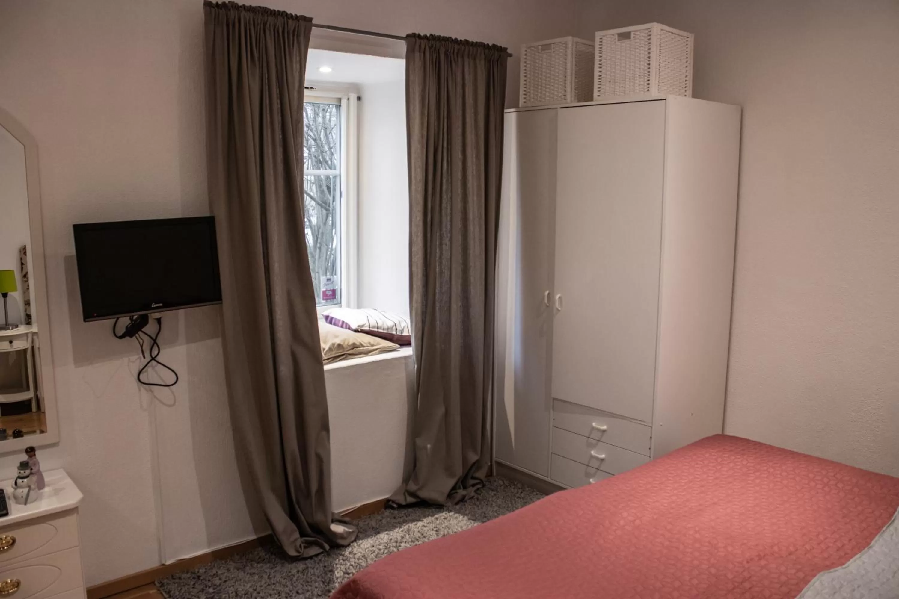 Photo of the whole room, Bed in Stora Herrestad B&B