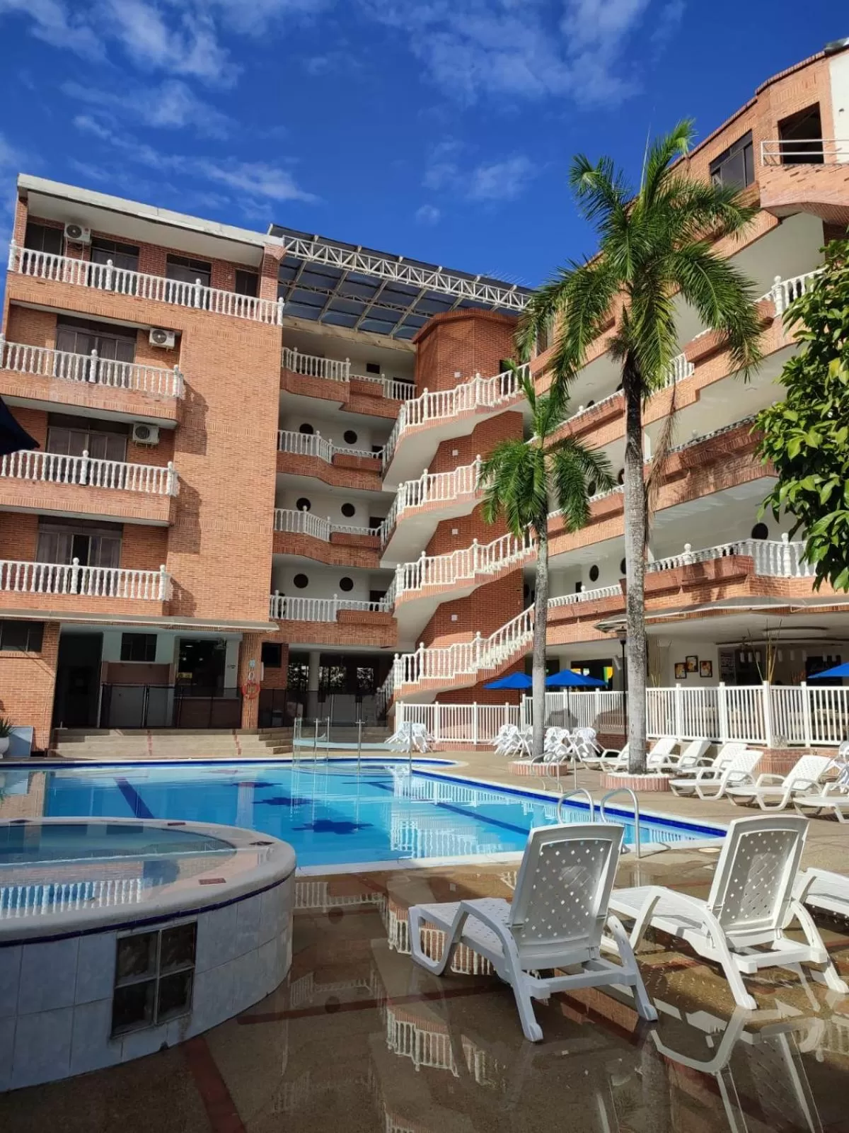 Swimming pool, Property Building in Zahira Hotel Melgar