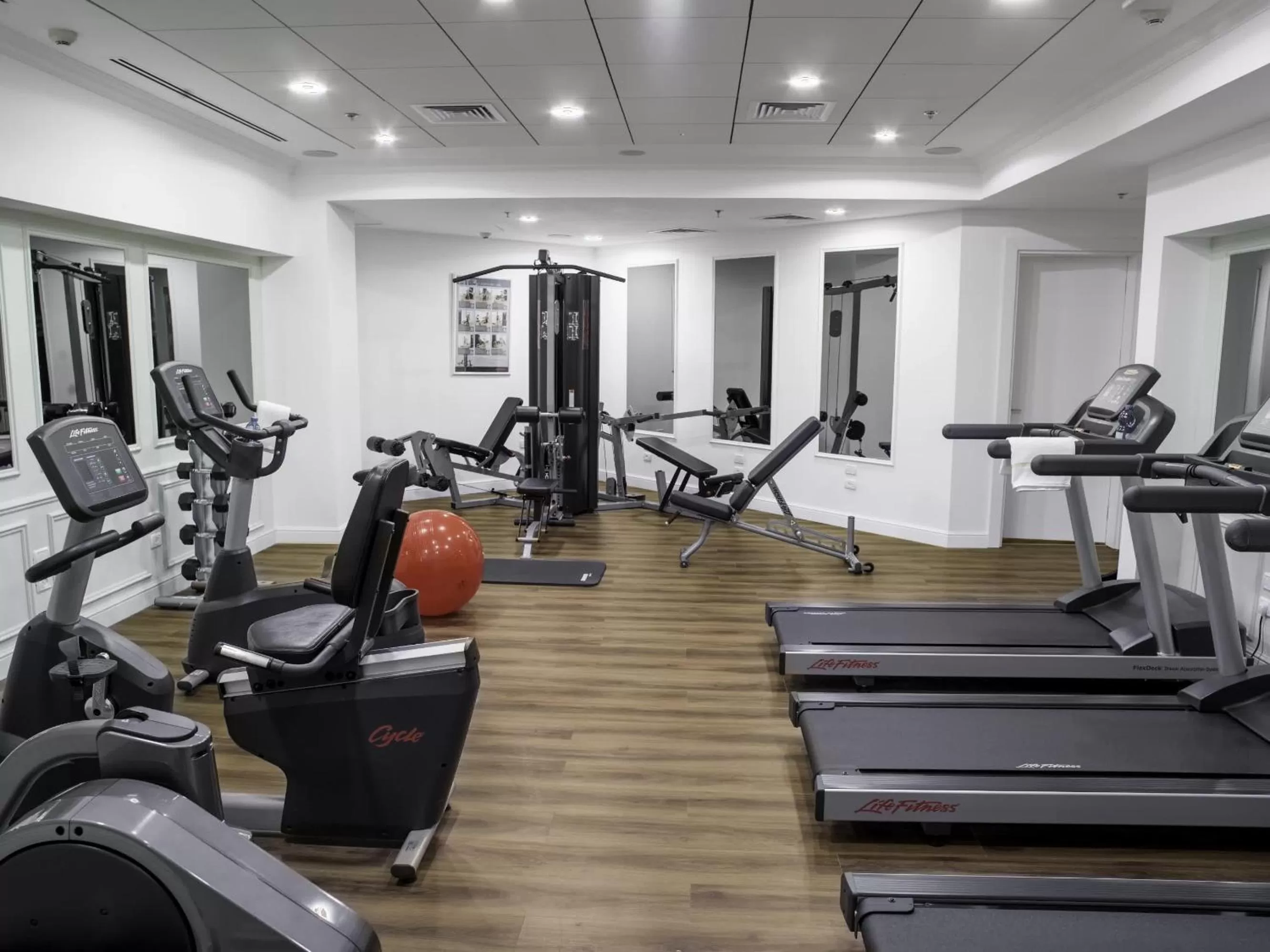 Fitness centre/facilities in Olive Tree Hotel