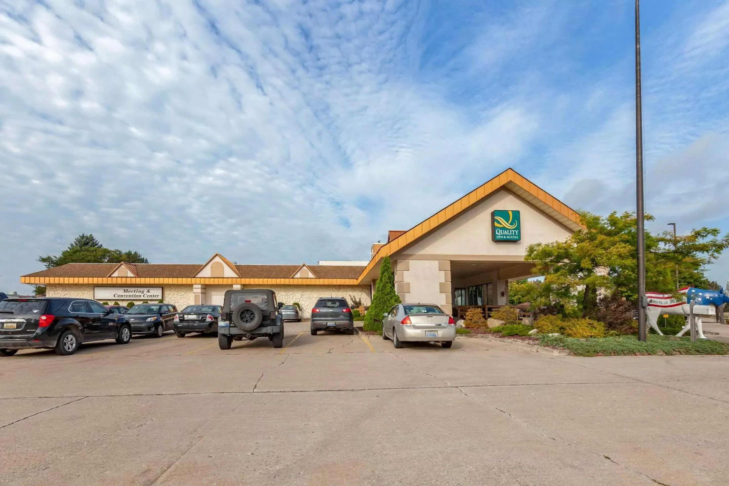 Quality Inn & Suites Escanaba North Quality Inn & Suites Escanaba North