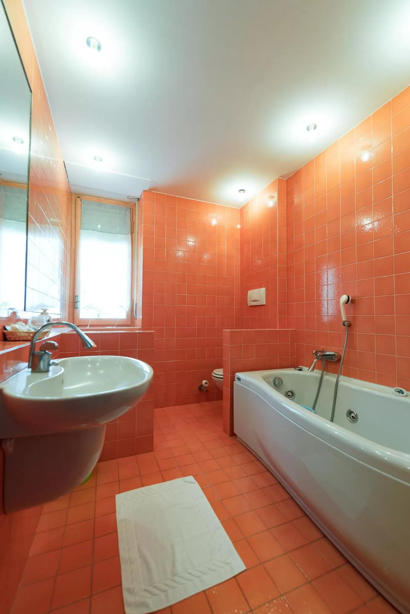 Bathroom in Hotel Lis