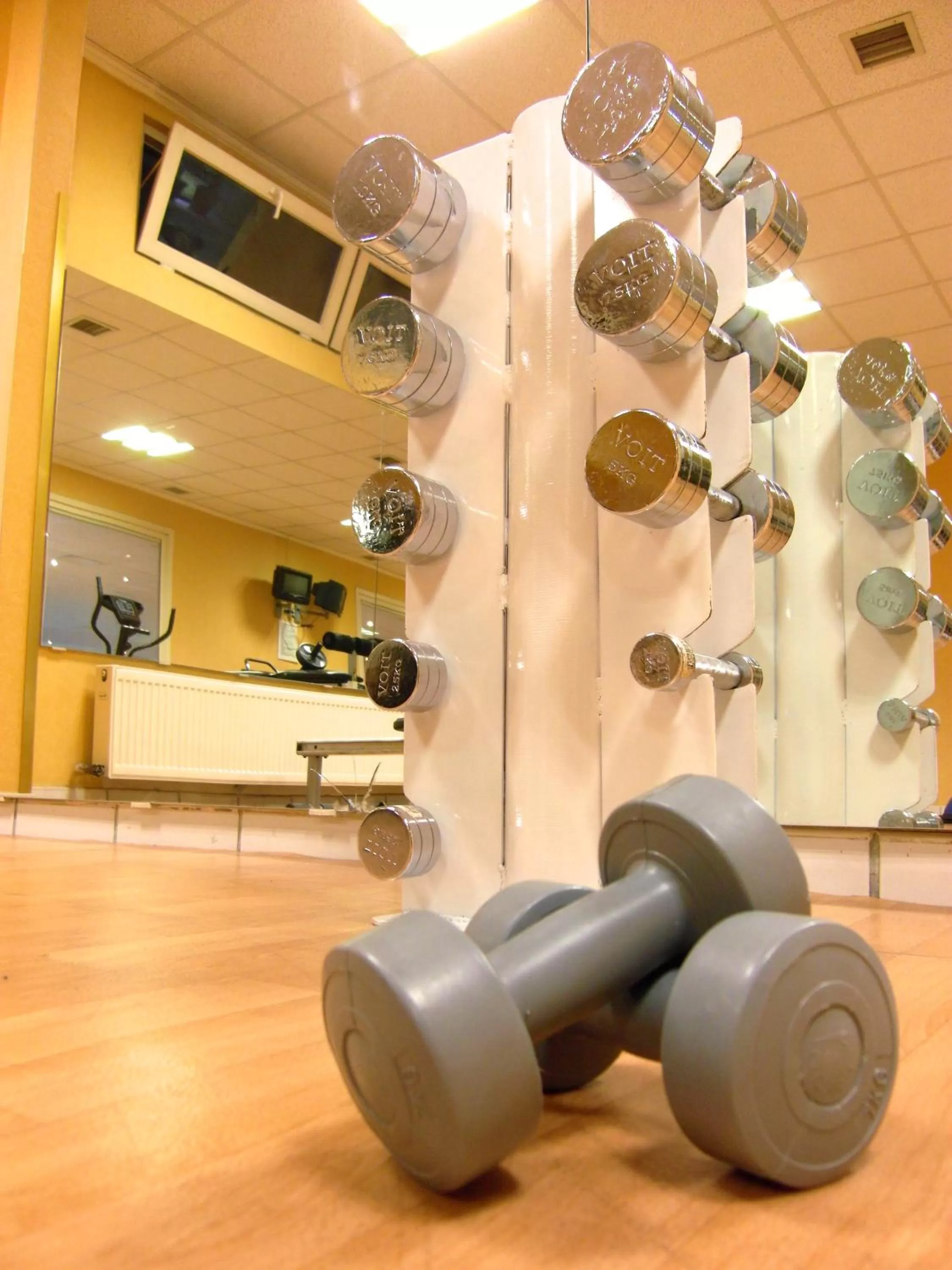 Fitness centre/facilities in Apart Hotel Best