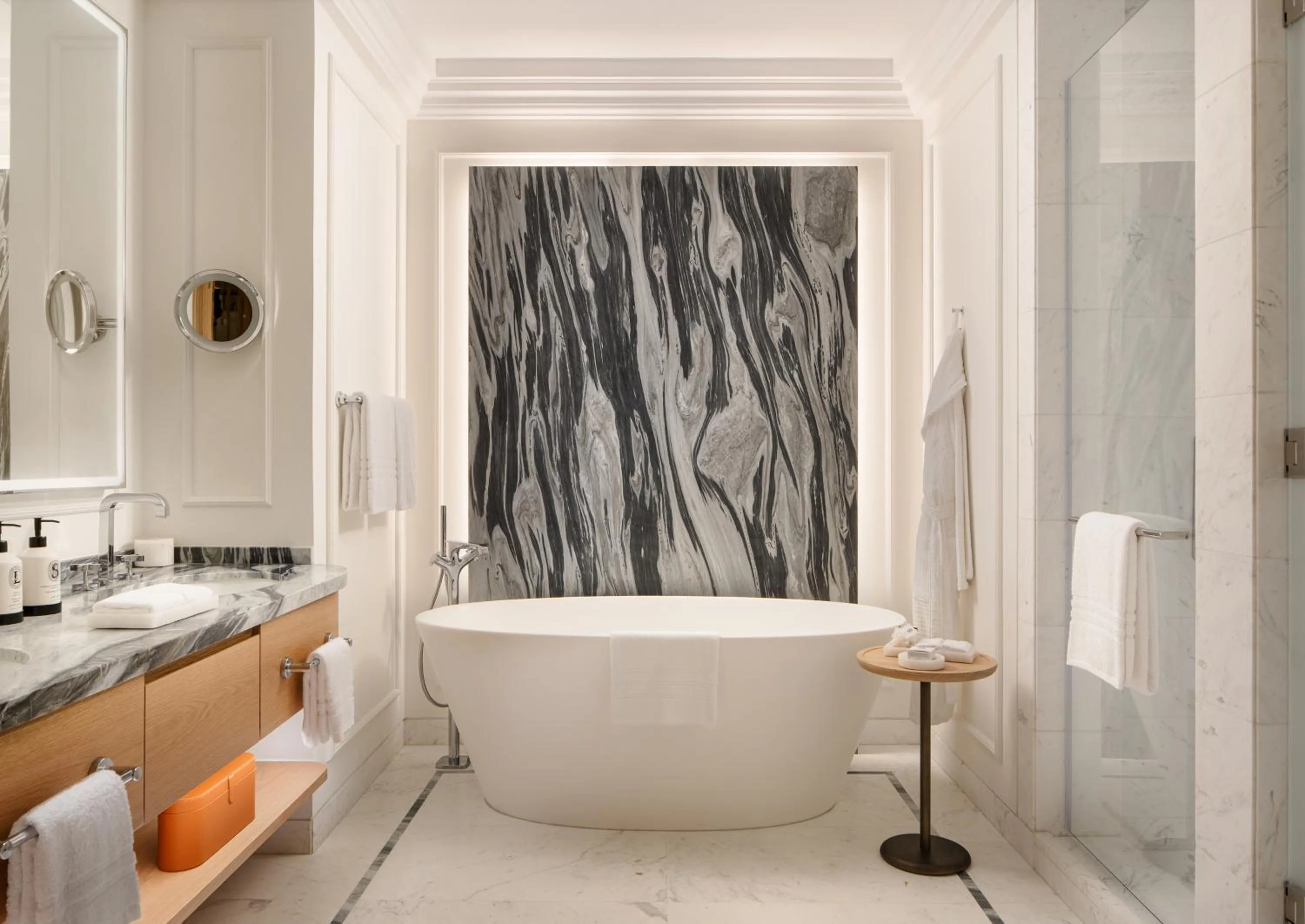 Bathroom in Four Seasons Resort and Residences at The Pearl - Qatar