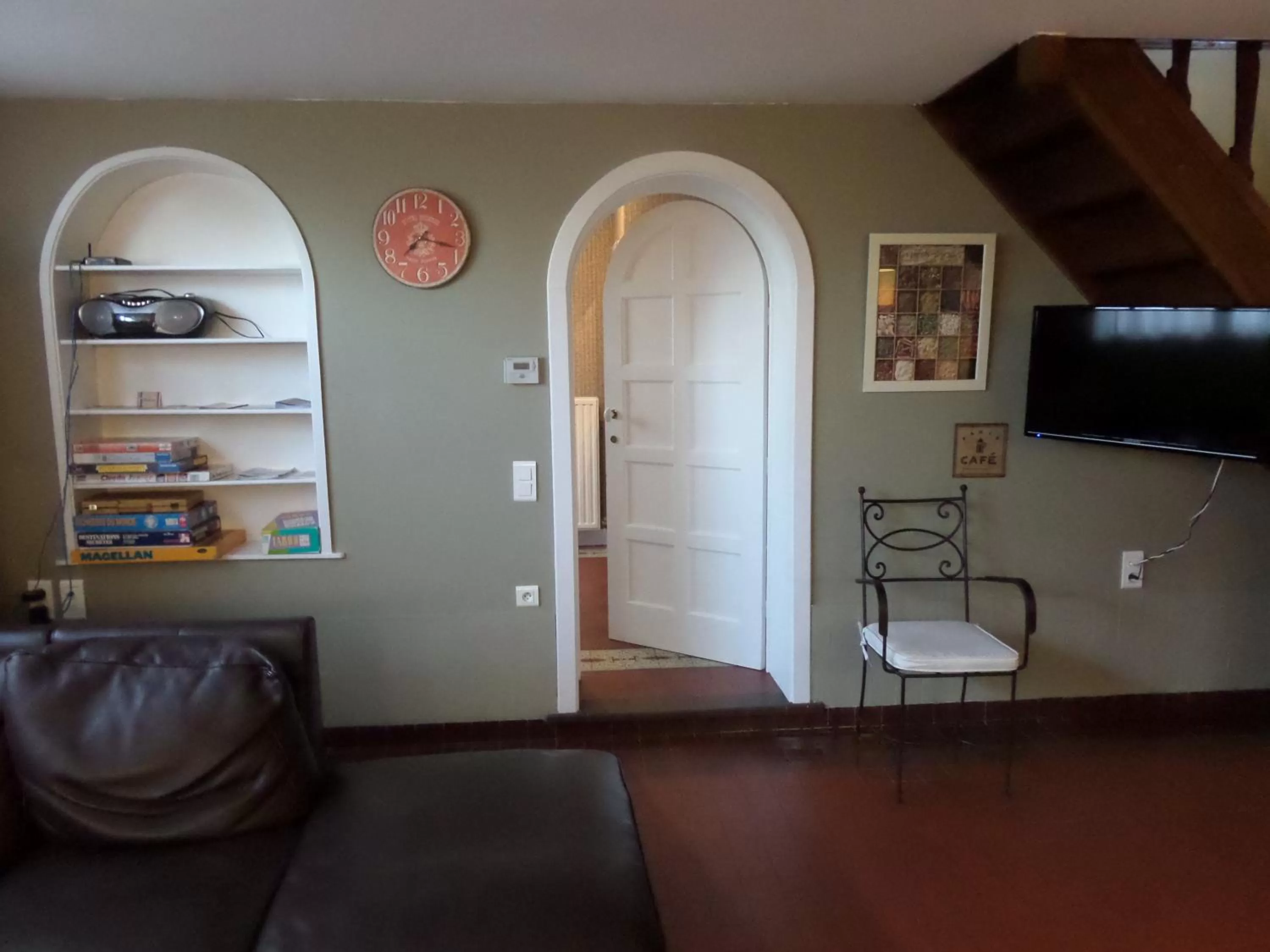 Living room, TV/Entertainment Center in L'Étape Fagnarde - Bed, Breakfast & Sauna