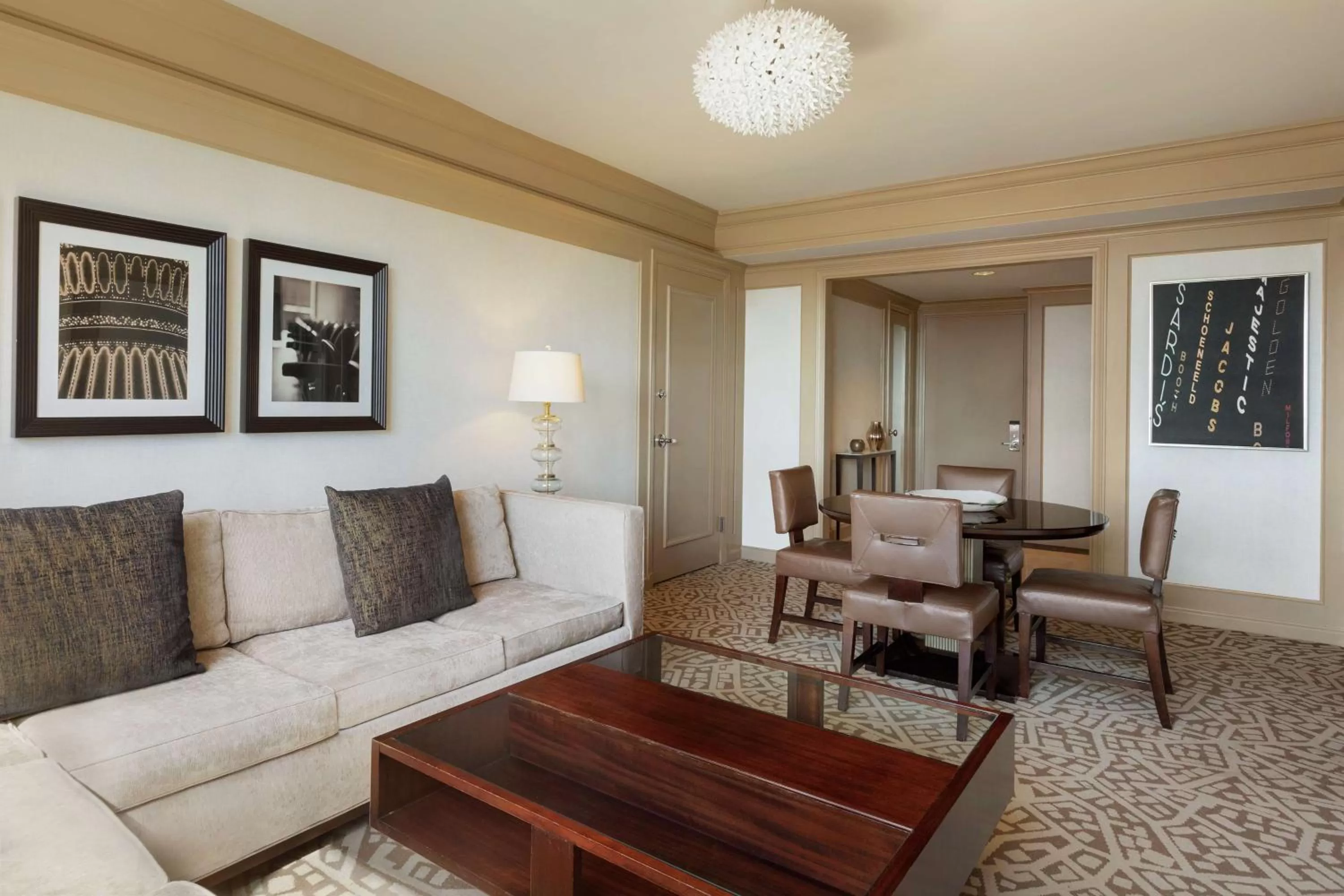 Living room in Hilton New York Times Square