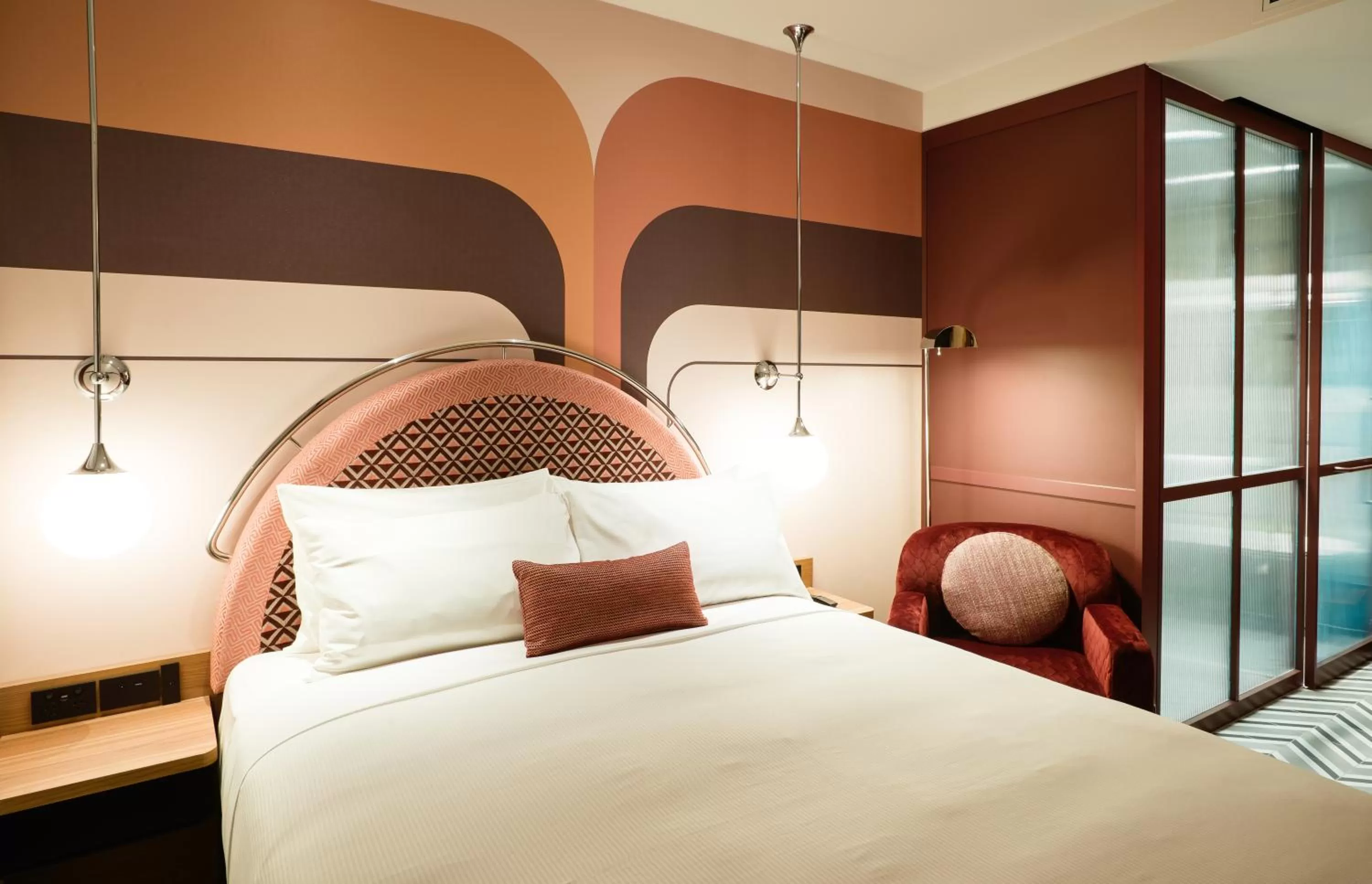 Bed in Ovolo Melbourne South Yarra, a Wyndham Hotel