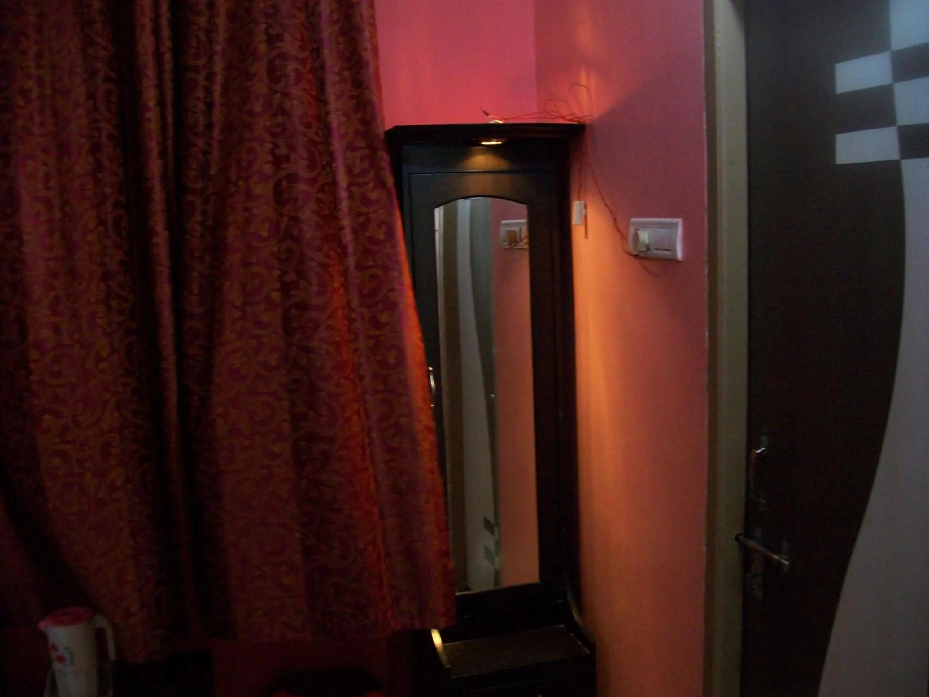 Bedroom in Hotel Viraat Inn