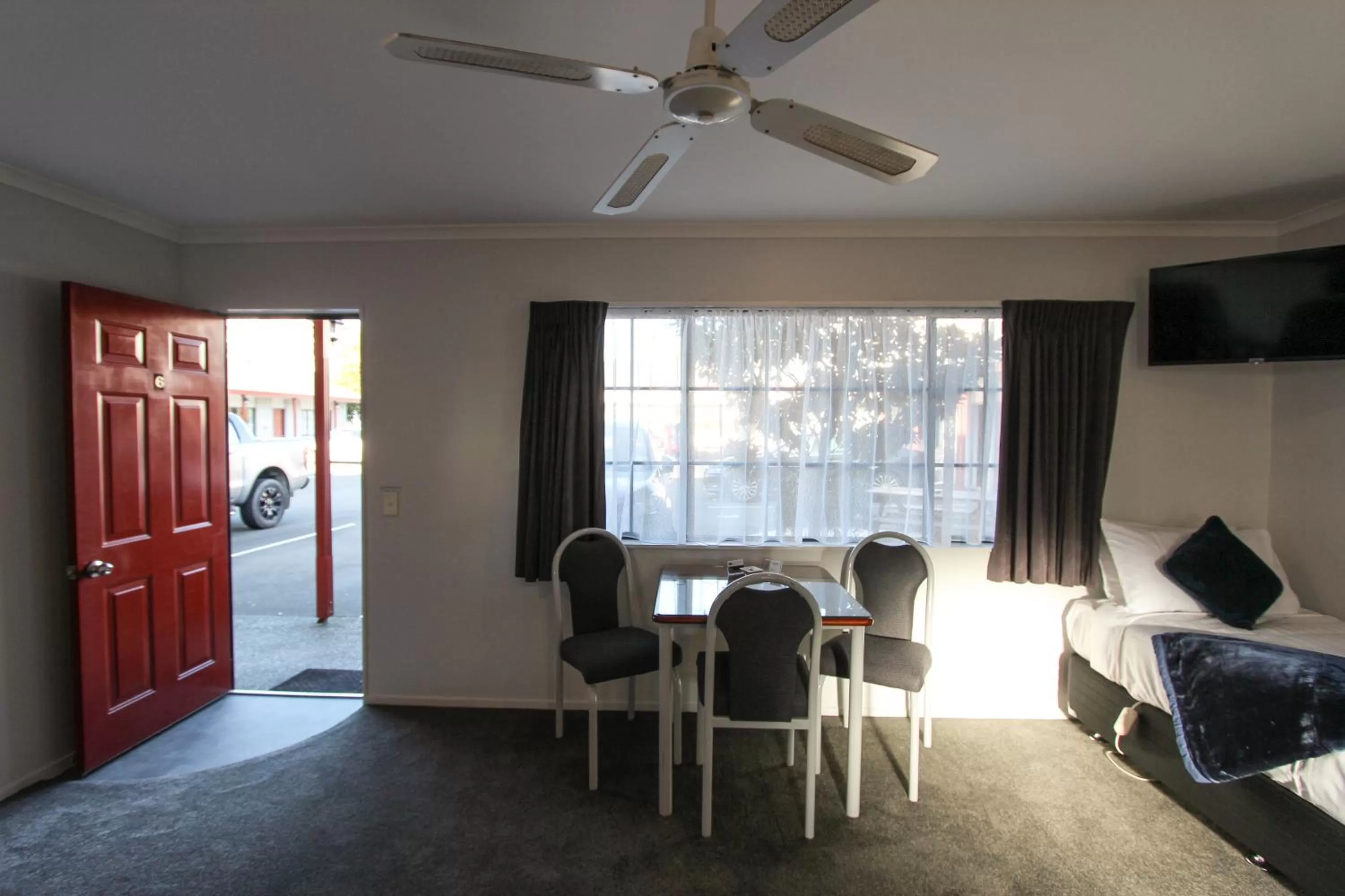 Dining area in BK's Magnolia Motor Lodge